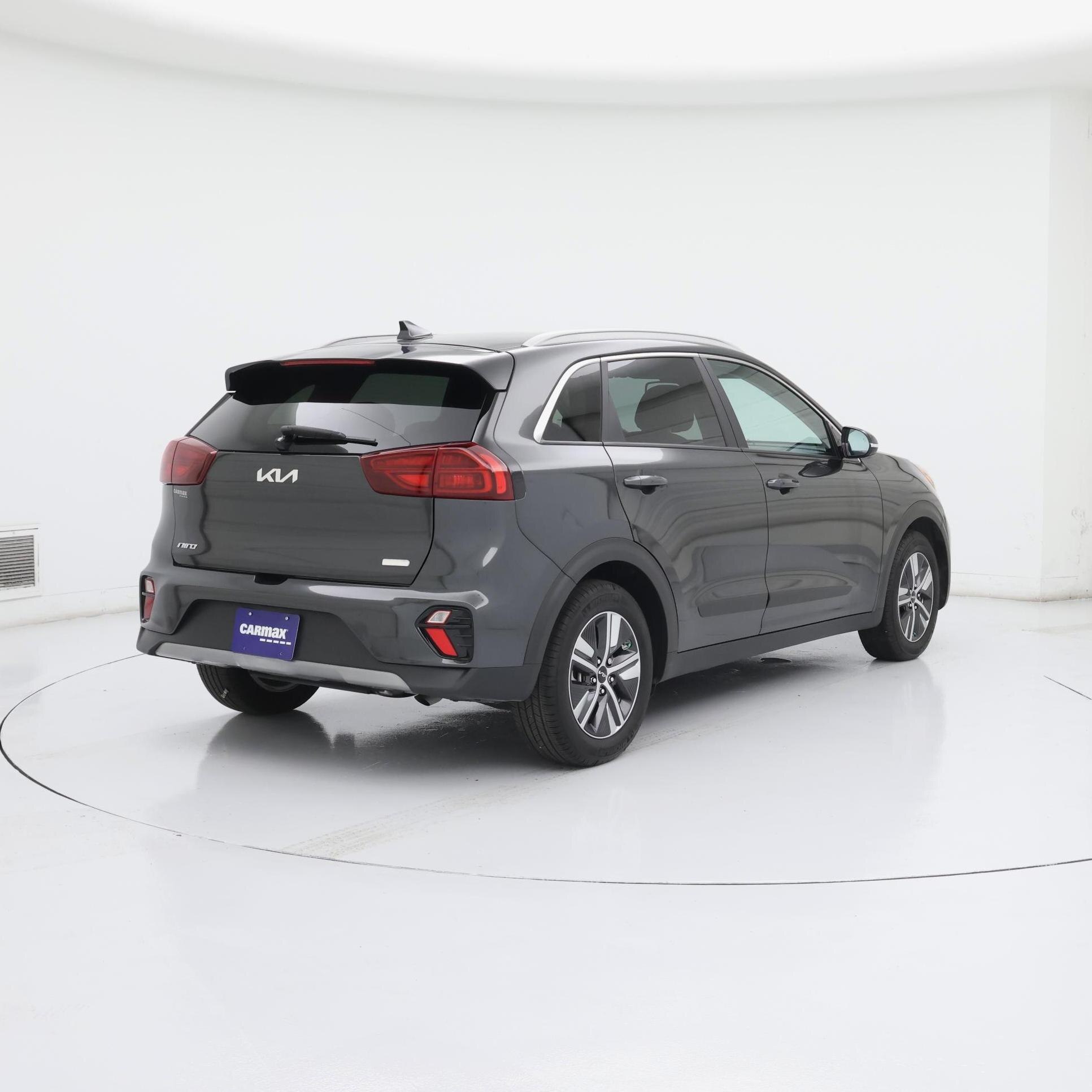 Thumbnail: 2022 Kia Niro - 8