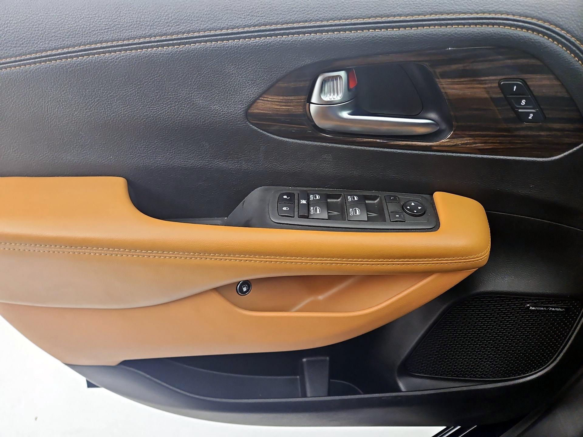 Thumbnail: 2022 Chrysler Pacifica - 12