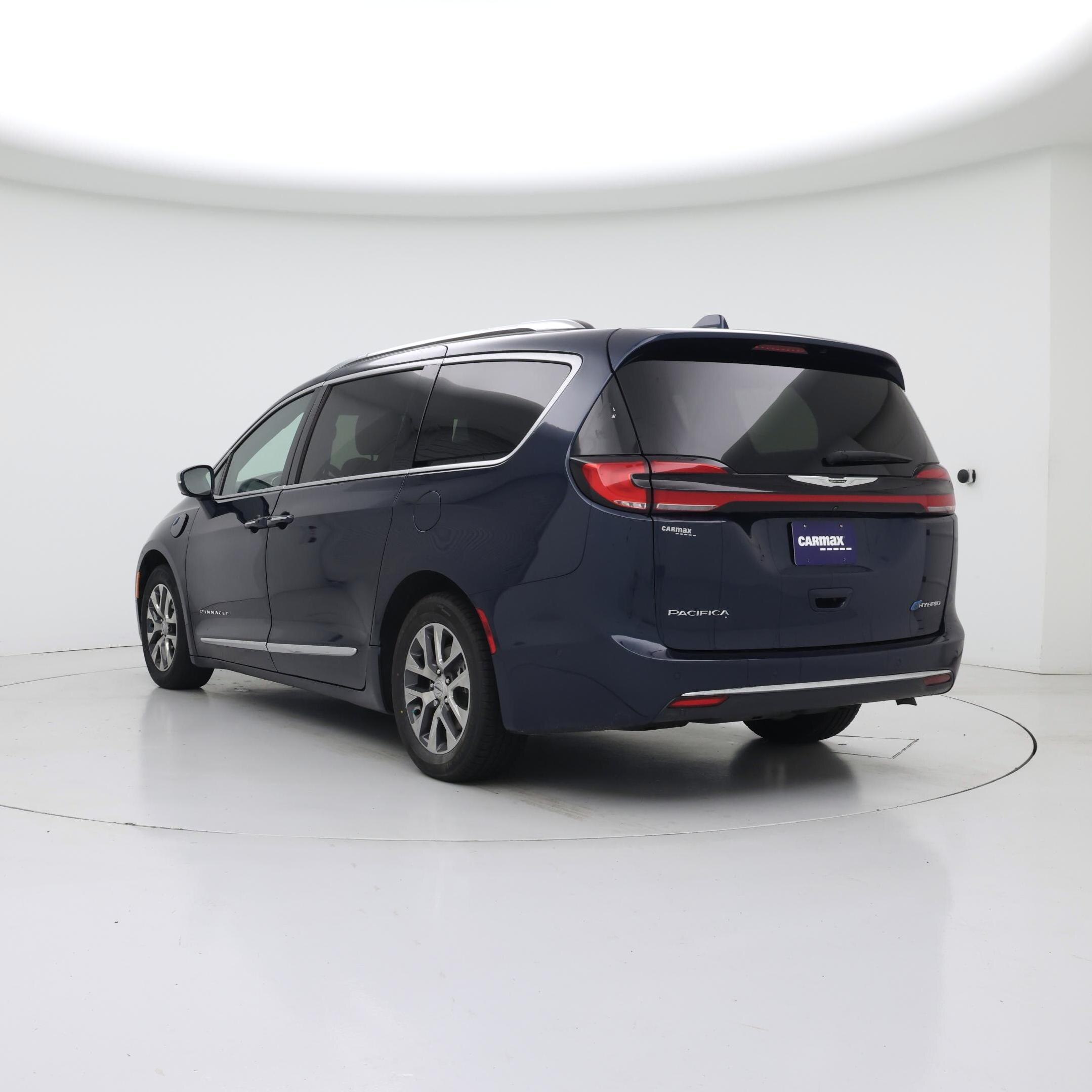 Thumbnail: 2022 Chrysler Pacifica - 2