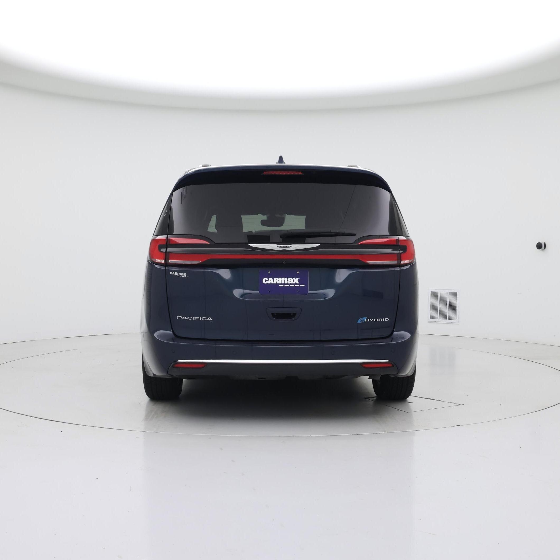 Thumbnail: 2022 Chrysler Pacifica - 6