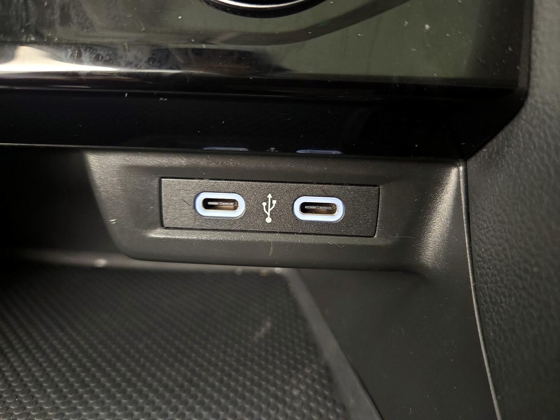 Thumbnail: 2023 Volkswagen Jetta - 18