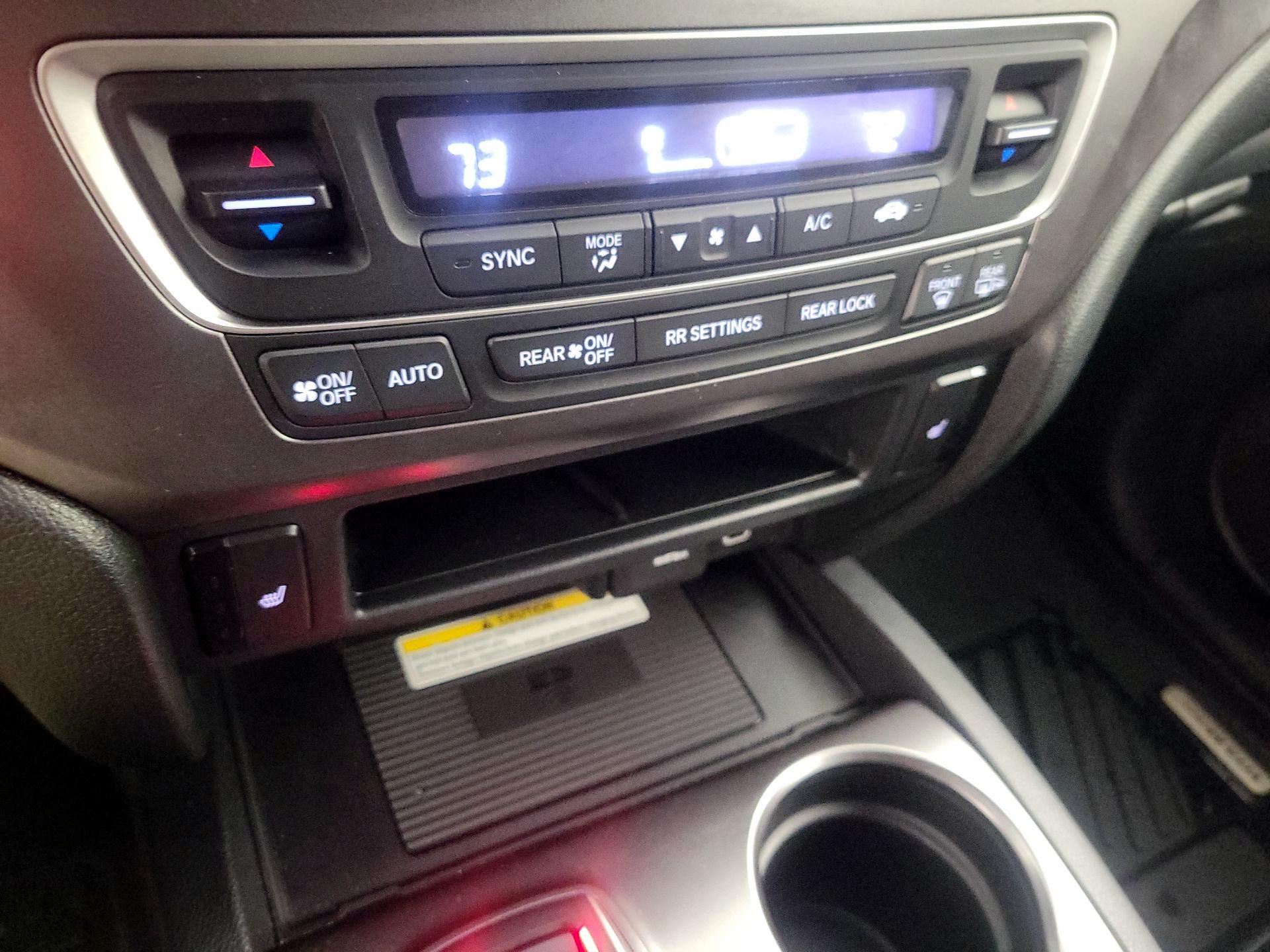 Thumbnail: 2022 Honda Pilot - 16