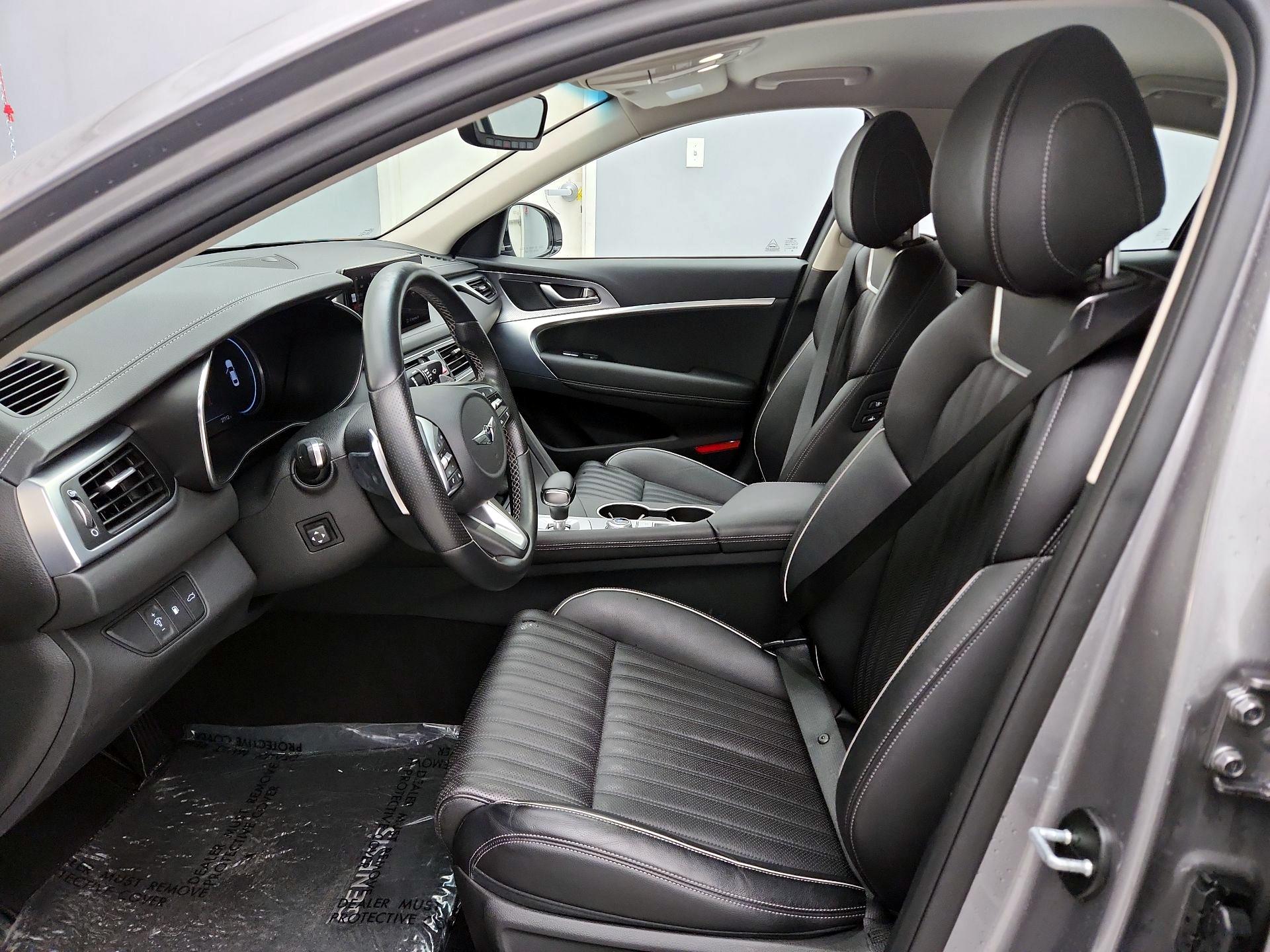 Thumbnail: 2022 Genesis G70 - 11