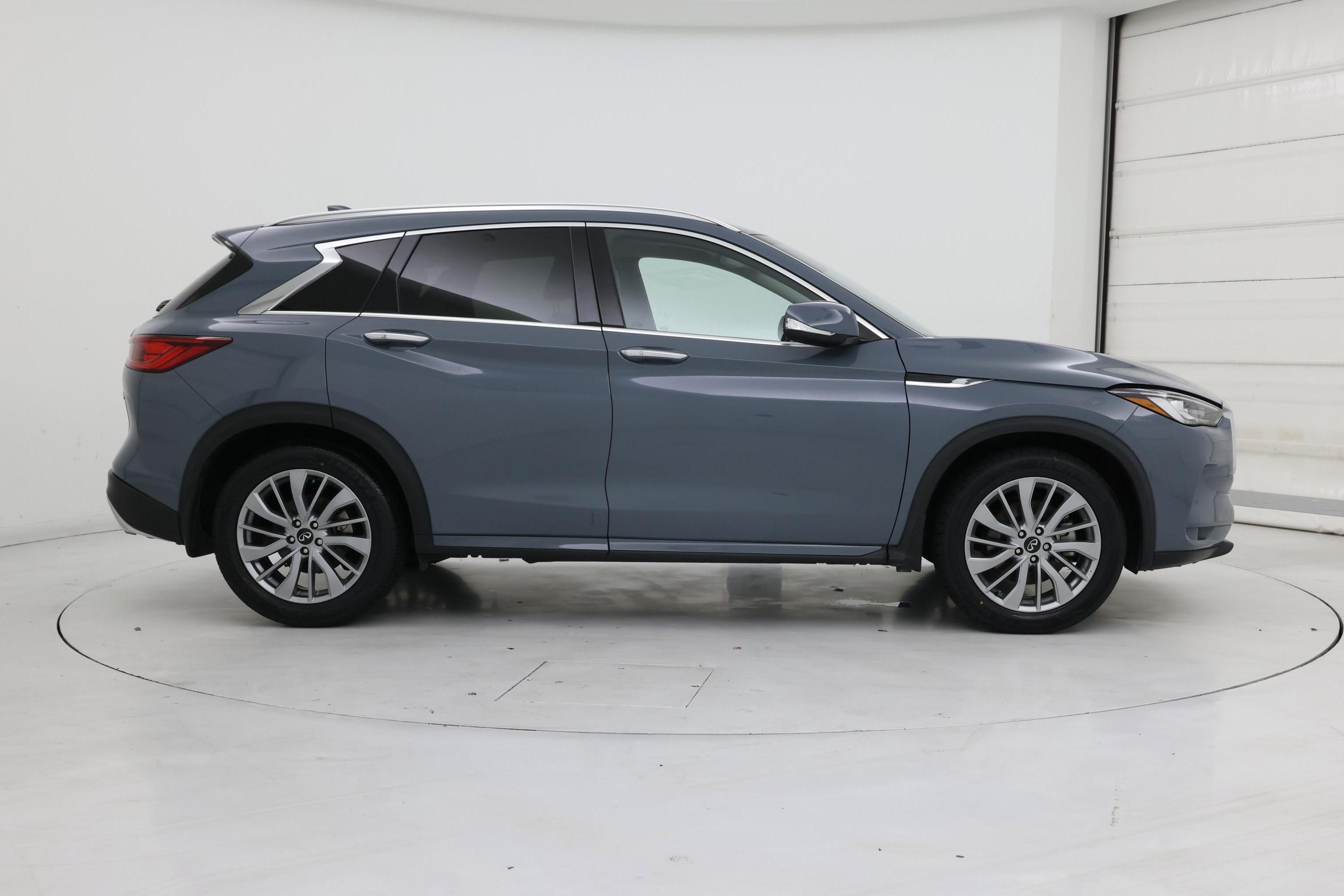 Thumbnail: 2023 INFINITI QX50 - 7
