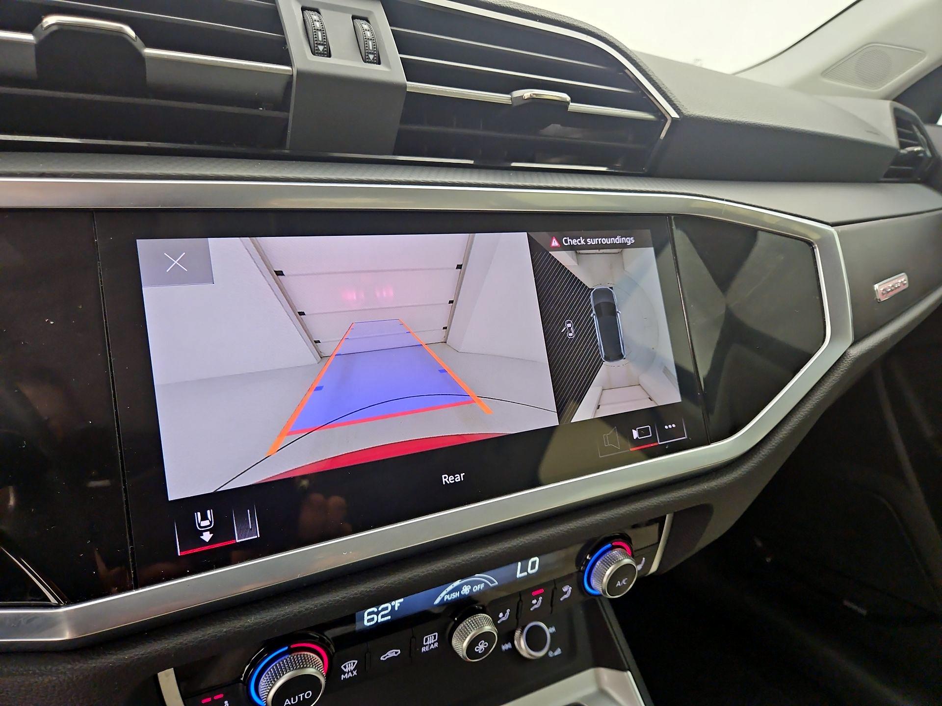 Thumbnail: 2023 Audi Q3 - 15