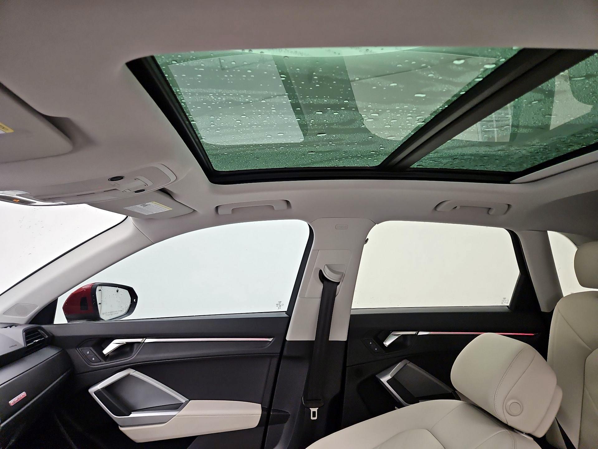 Thumbnail: 2023 Audi Q3 - 20