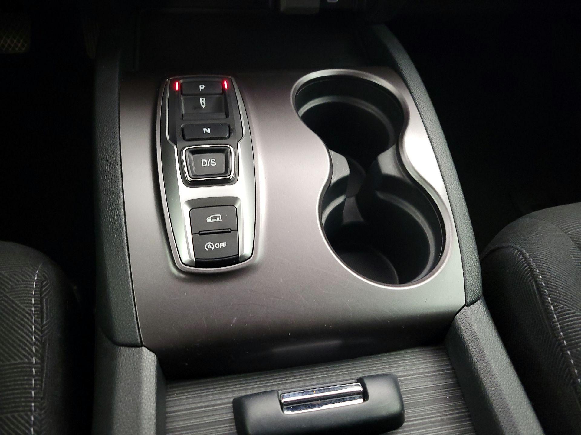 Thumbnail: 2022 Honda Pilot - 17