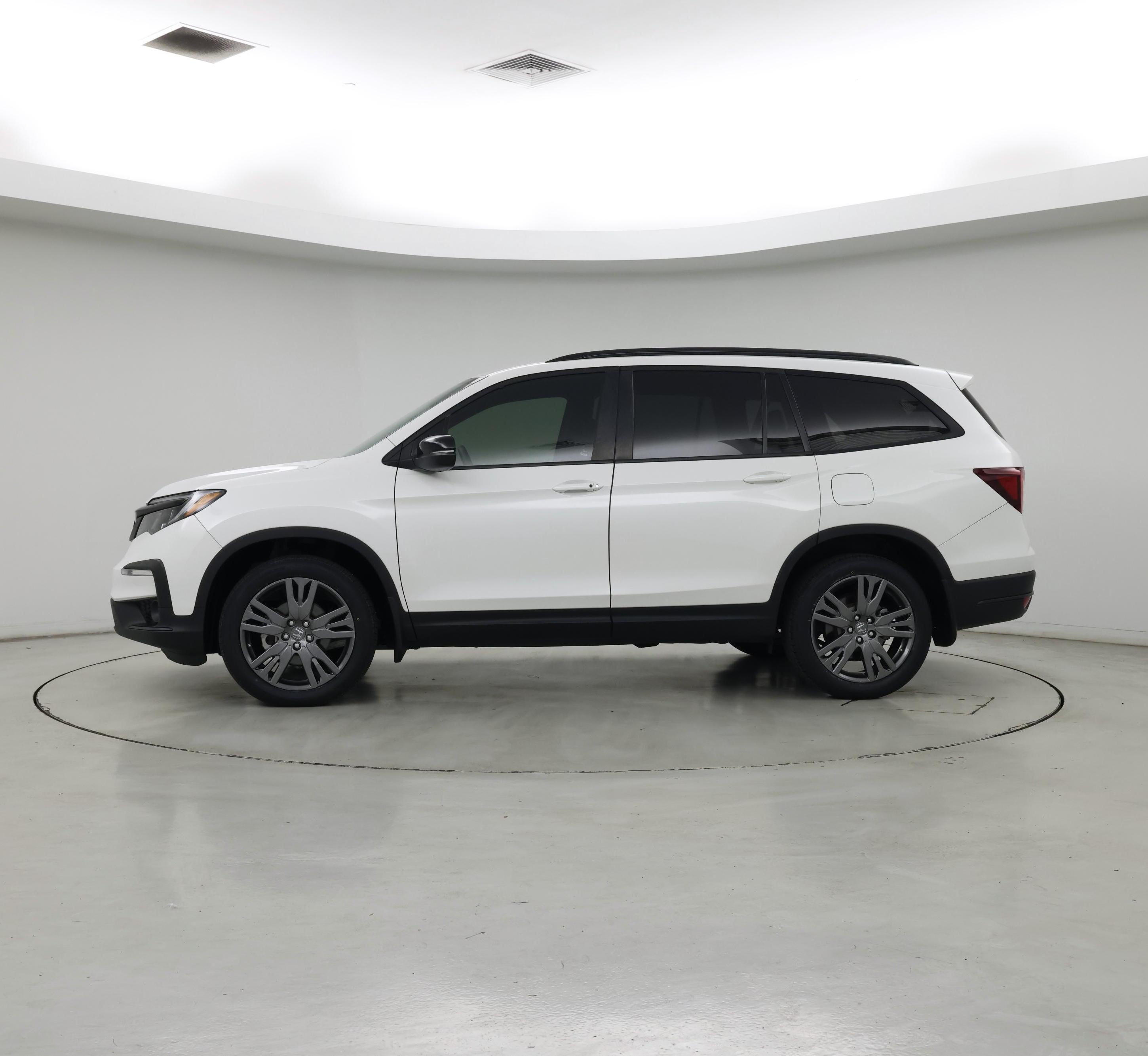 Thumbnail: 2022 Honda Pilot - 3