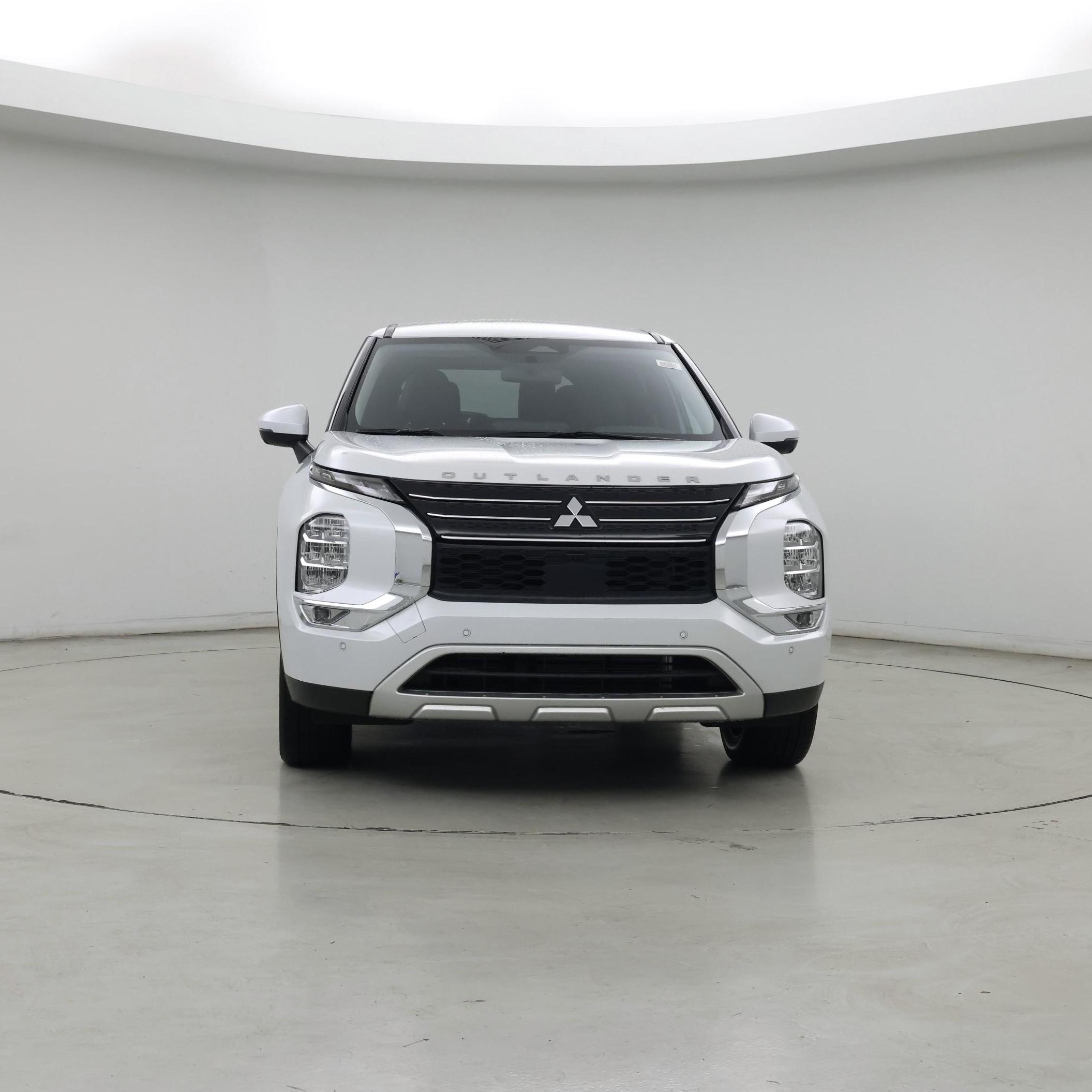 Thumbnail: 2024 Mitsubishi Outlander - 5