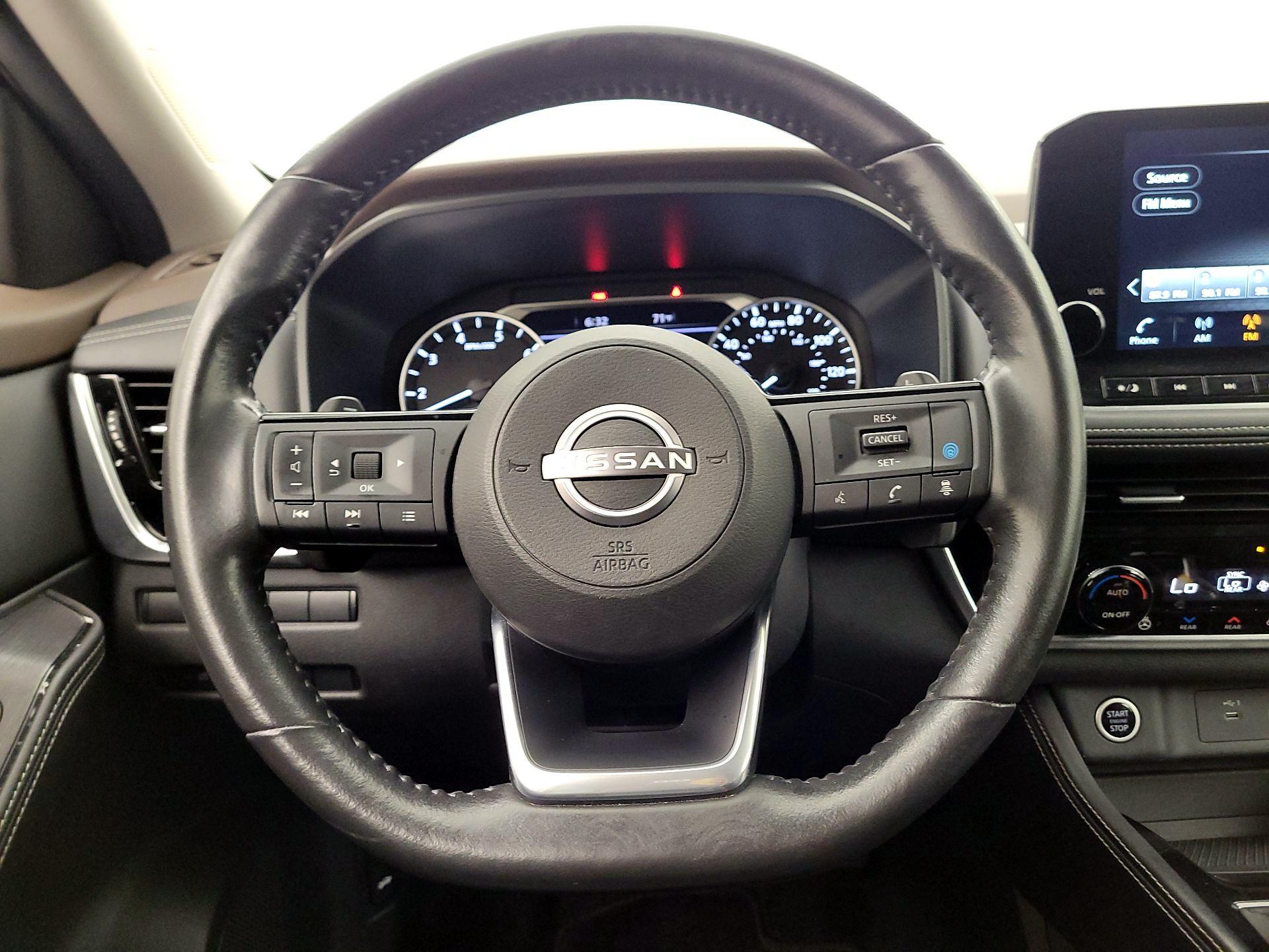 Thumbnail: 2023 Nissan Rogue - 10