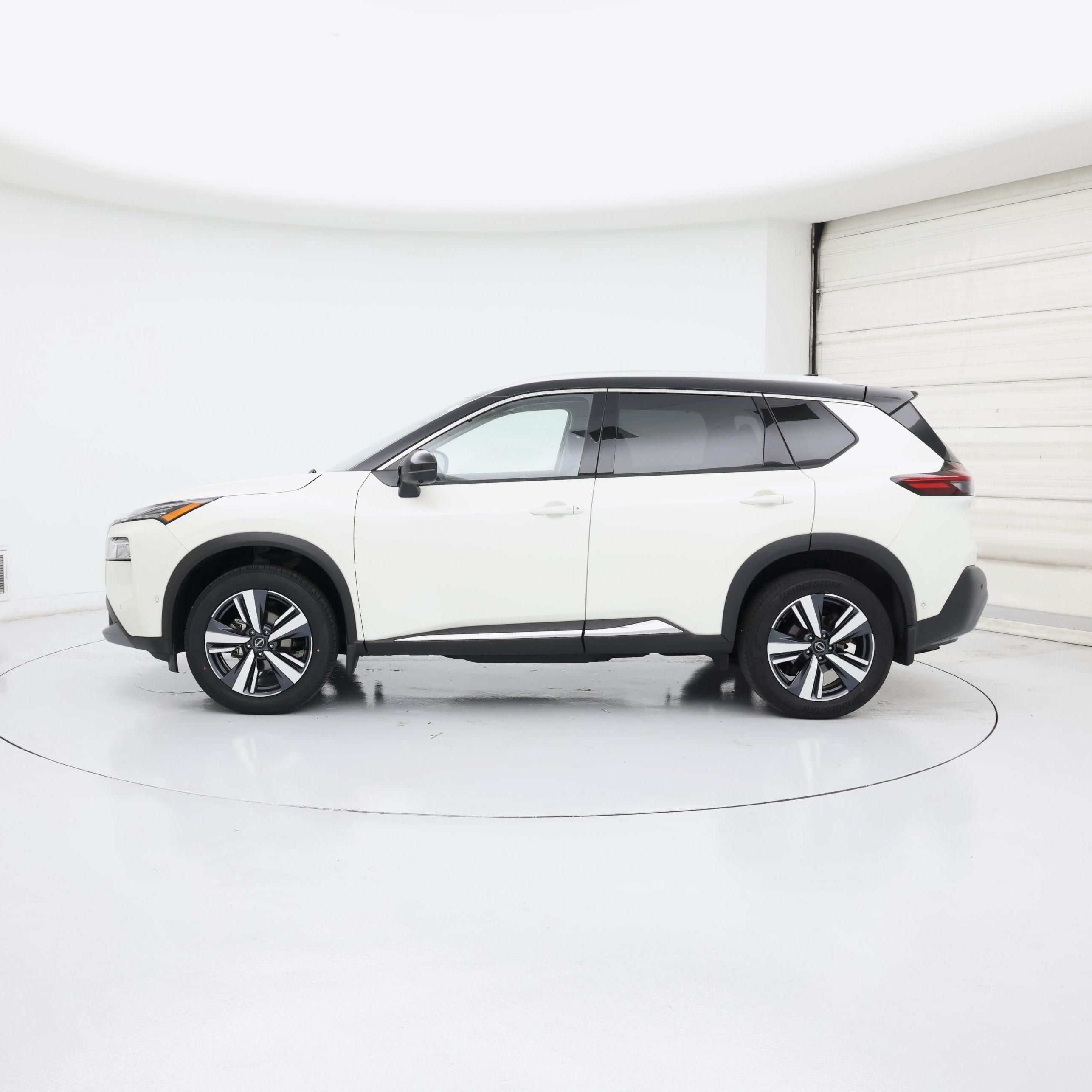 Thumbnail: 2023 Nissan Rogue - 3