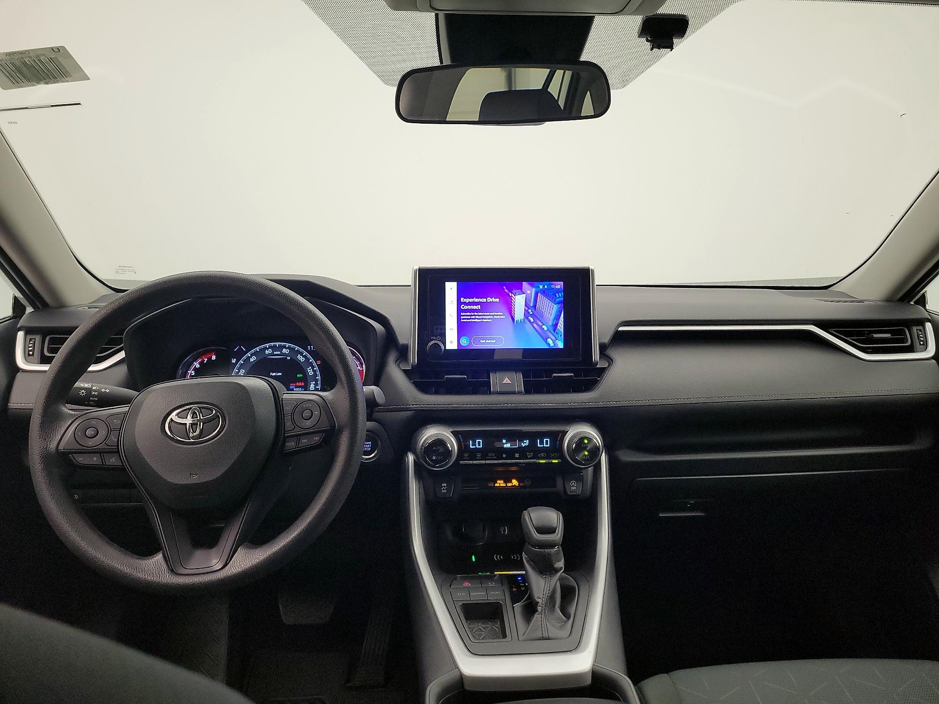 Thumbnail: 2024 Toyota RAV4 - 9