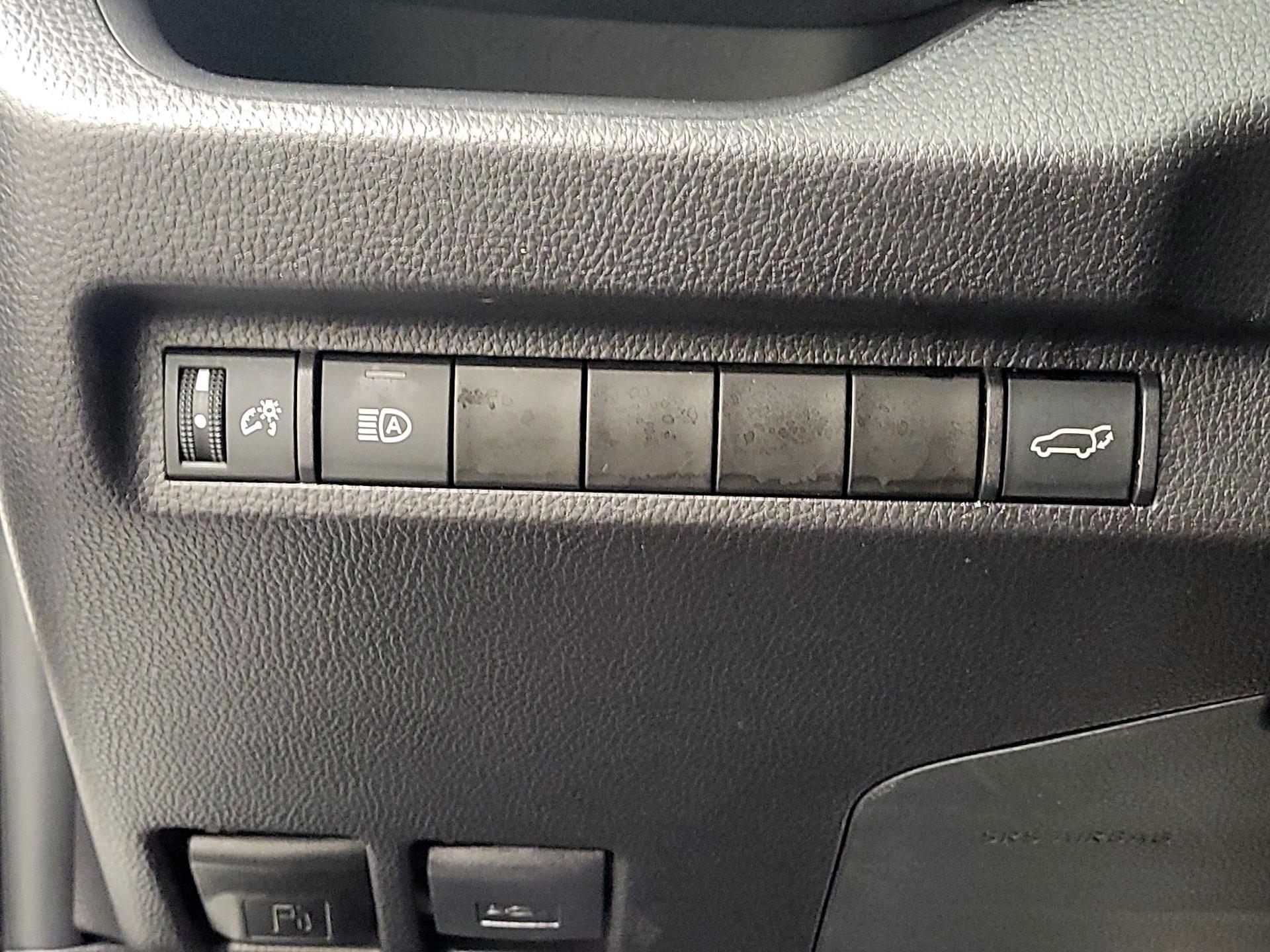 Thumbnail: 2024 Toyota RAV4 - 13