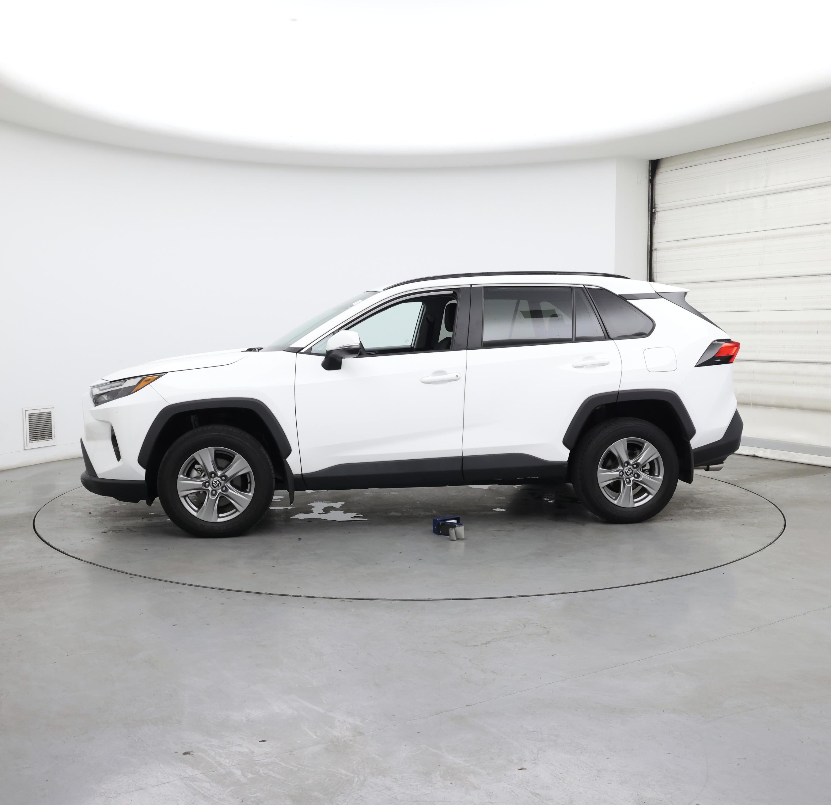 Thumbnail: 2024 Toyota RAV4 - 3