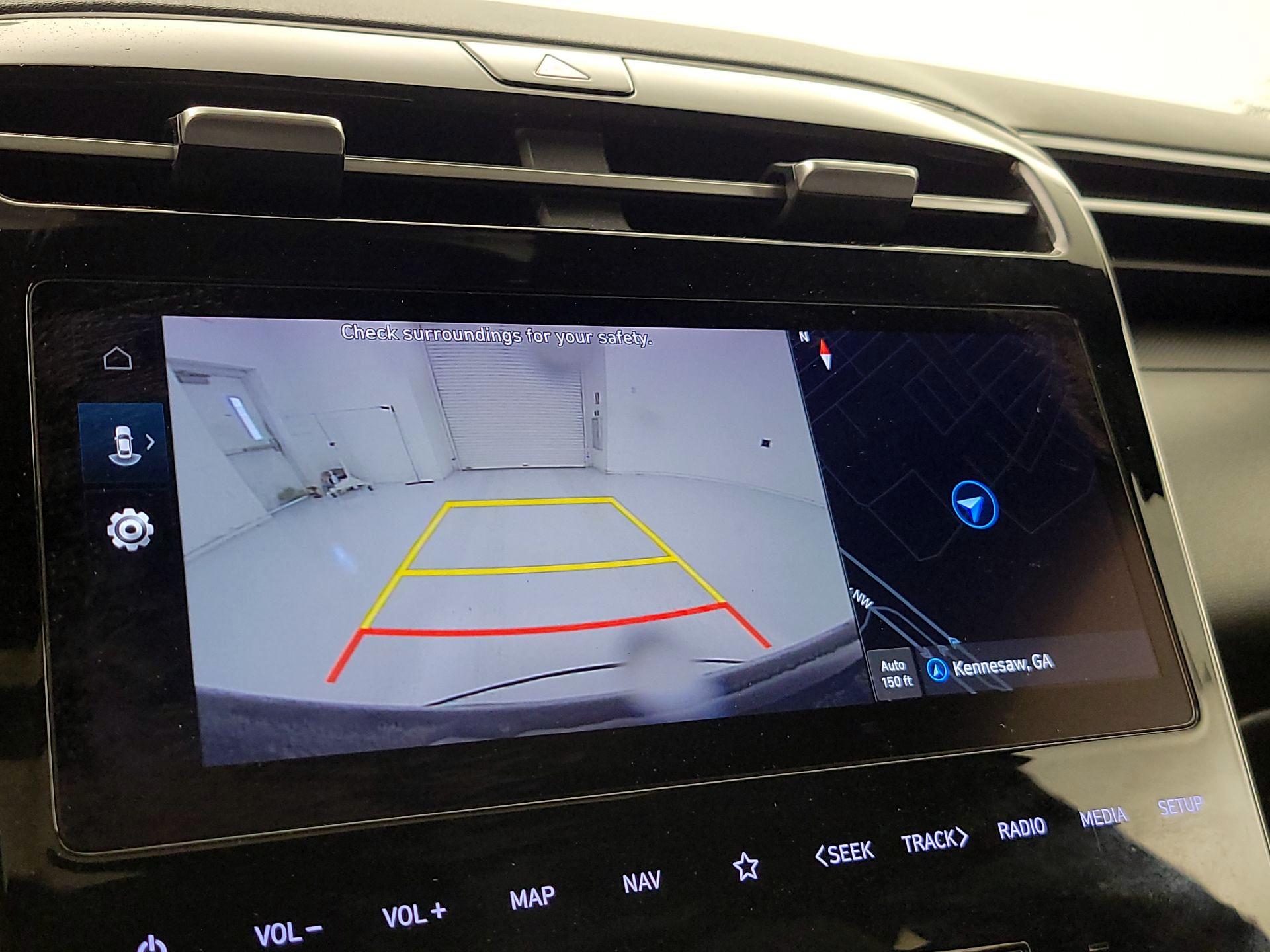 Thumbnail: 2023 Hyundai Santa Cruz - 15