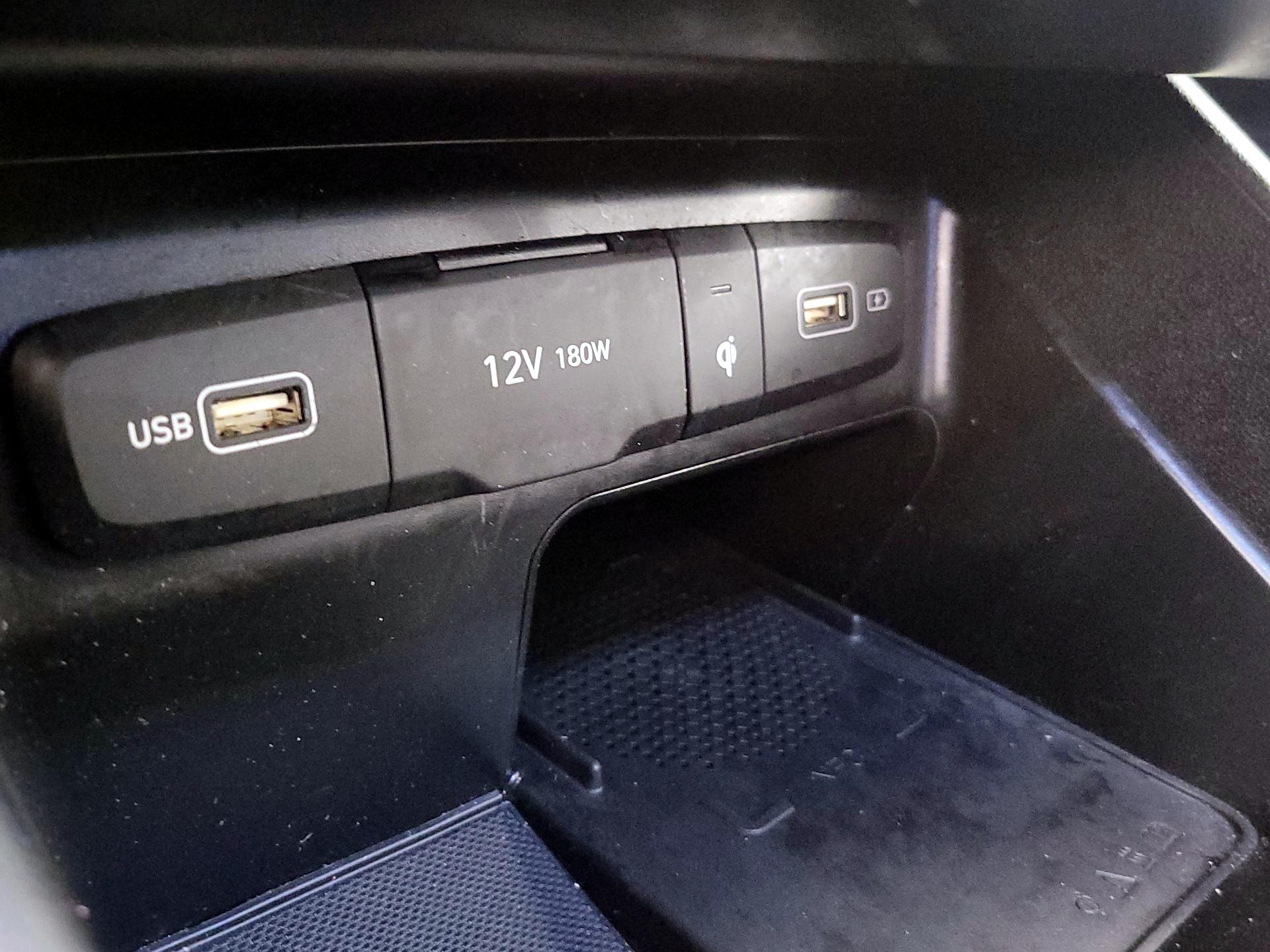 Thumbnail: 2023 Hyundai Santa Cruz - 19