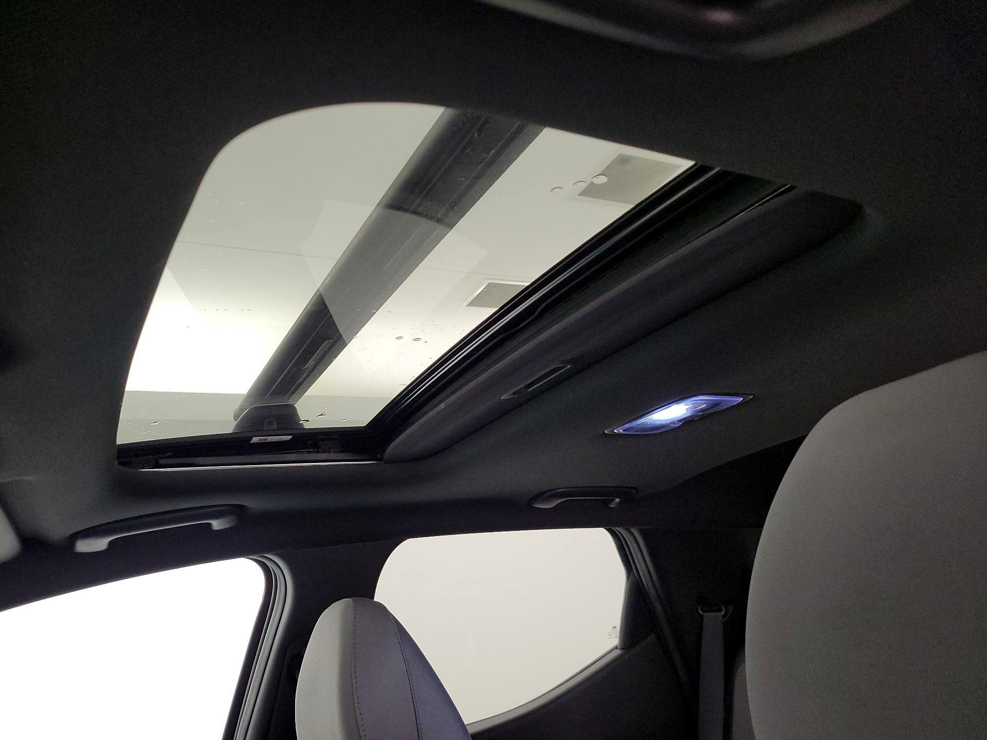 Thumbnail: 2023 Hyundai Santa Cruz - 20