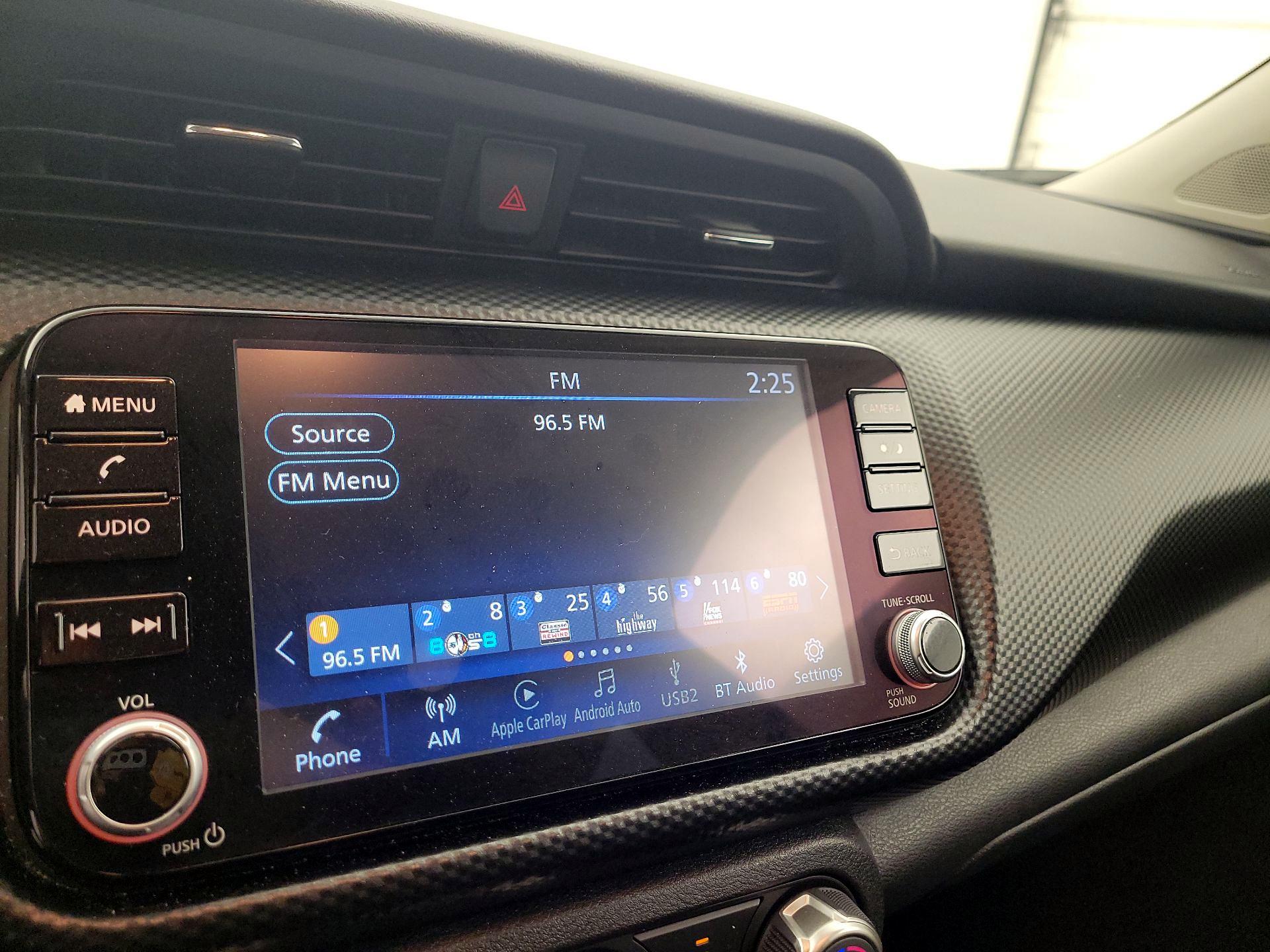 Thumbnail: 2023 Nissan Kicks - 14