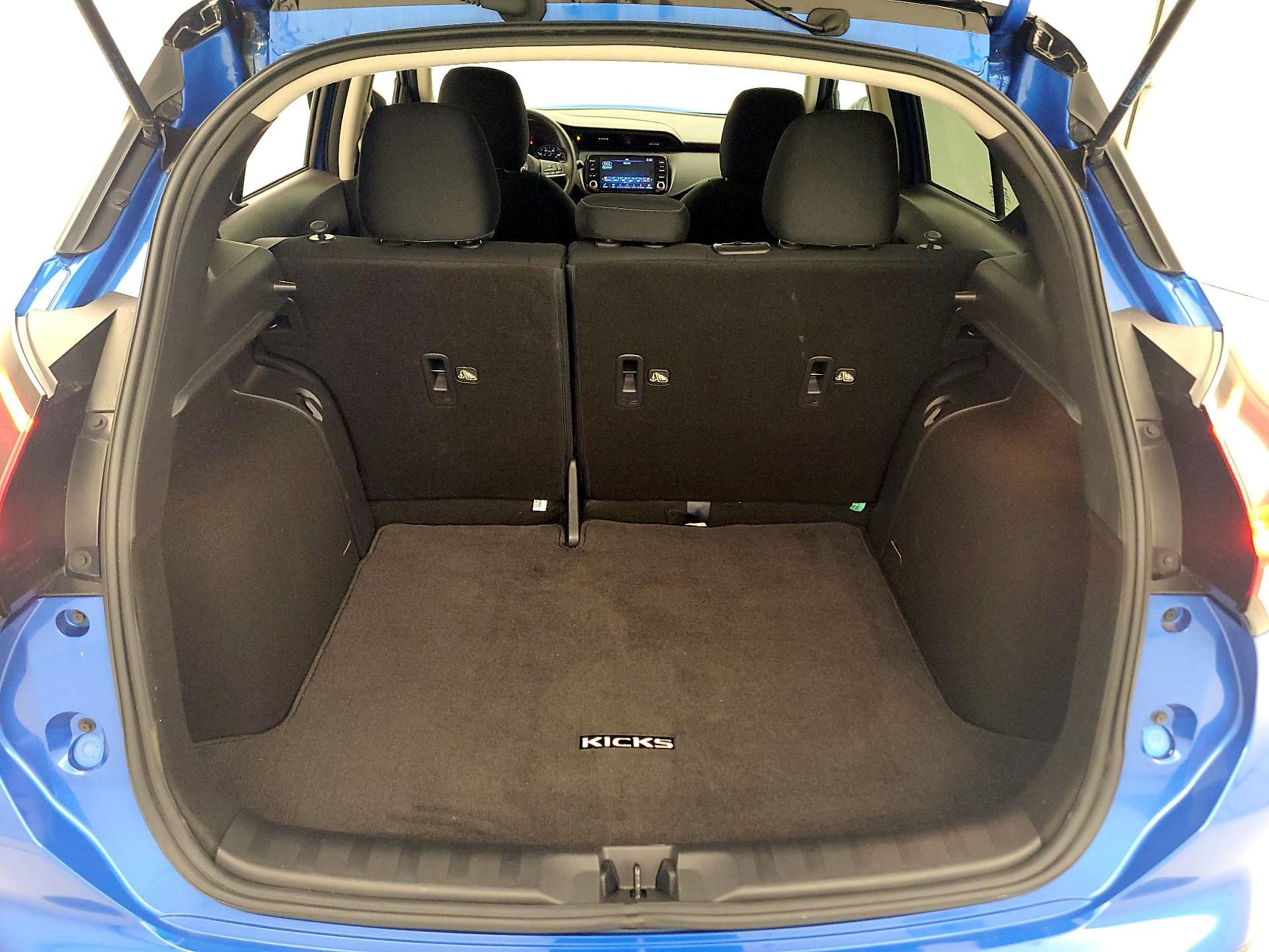 Thumbnail: 2023 Nissan Kicks - 19