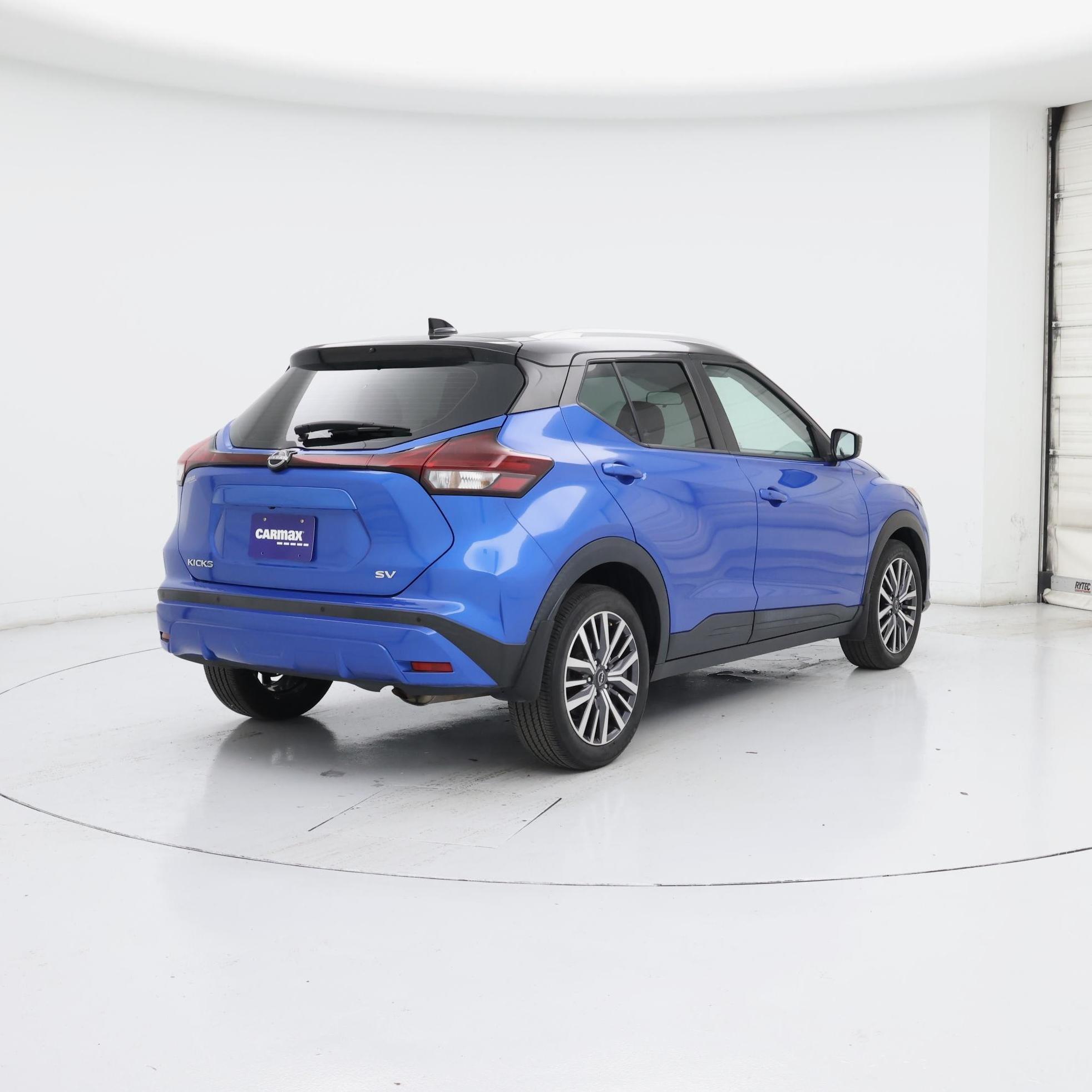 Thumbnail: 2023 Nissan Kicks - 8