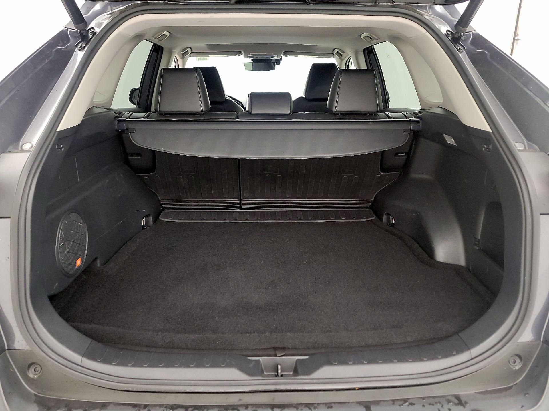 Thumbnail: 2021 Toyota RAV4 - 20