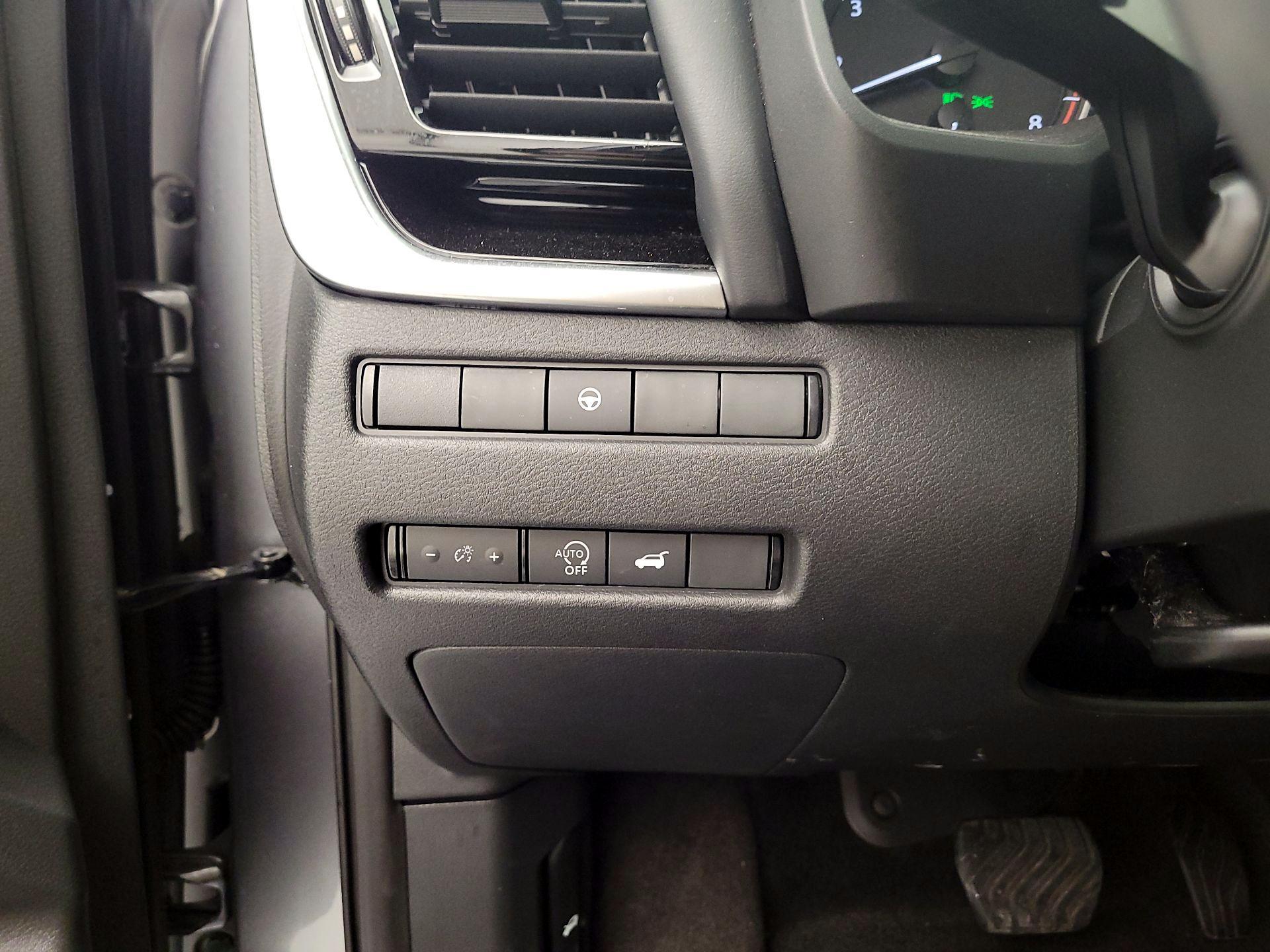 Thumbnail: 2023 Nissan Rogue - 13