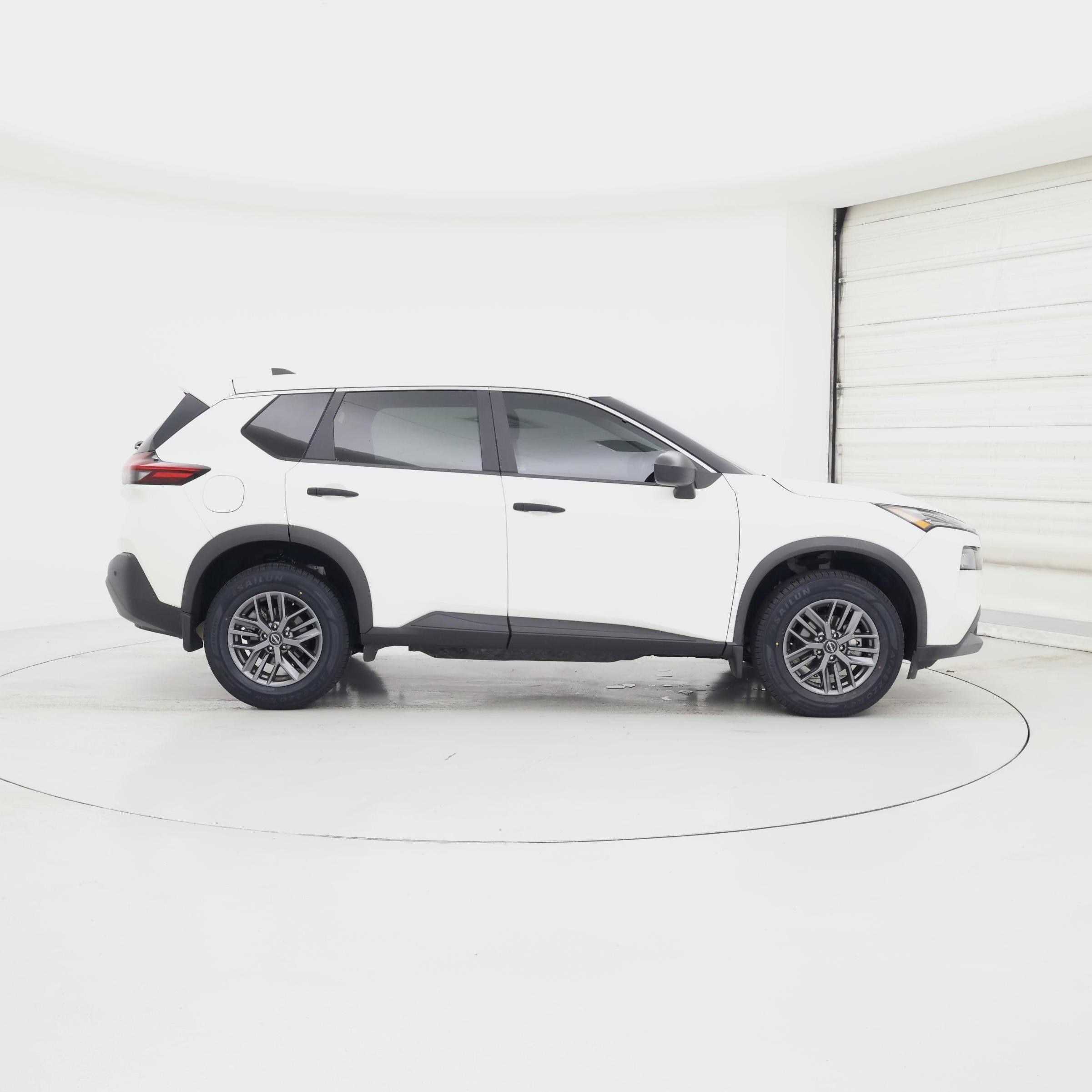 Thumbnail: 2023 Nissan Rogue - 7