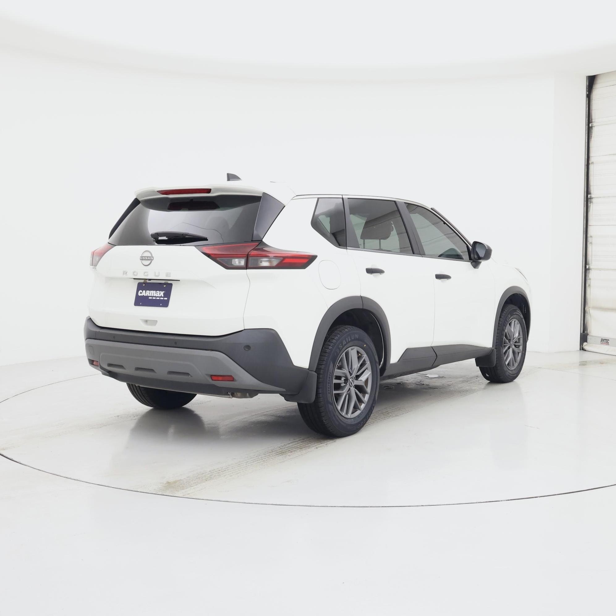 Thumbnail: 2023 Nissan Rogue - 8