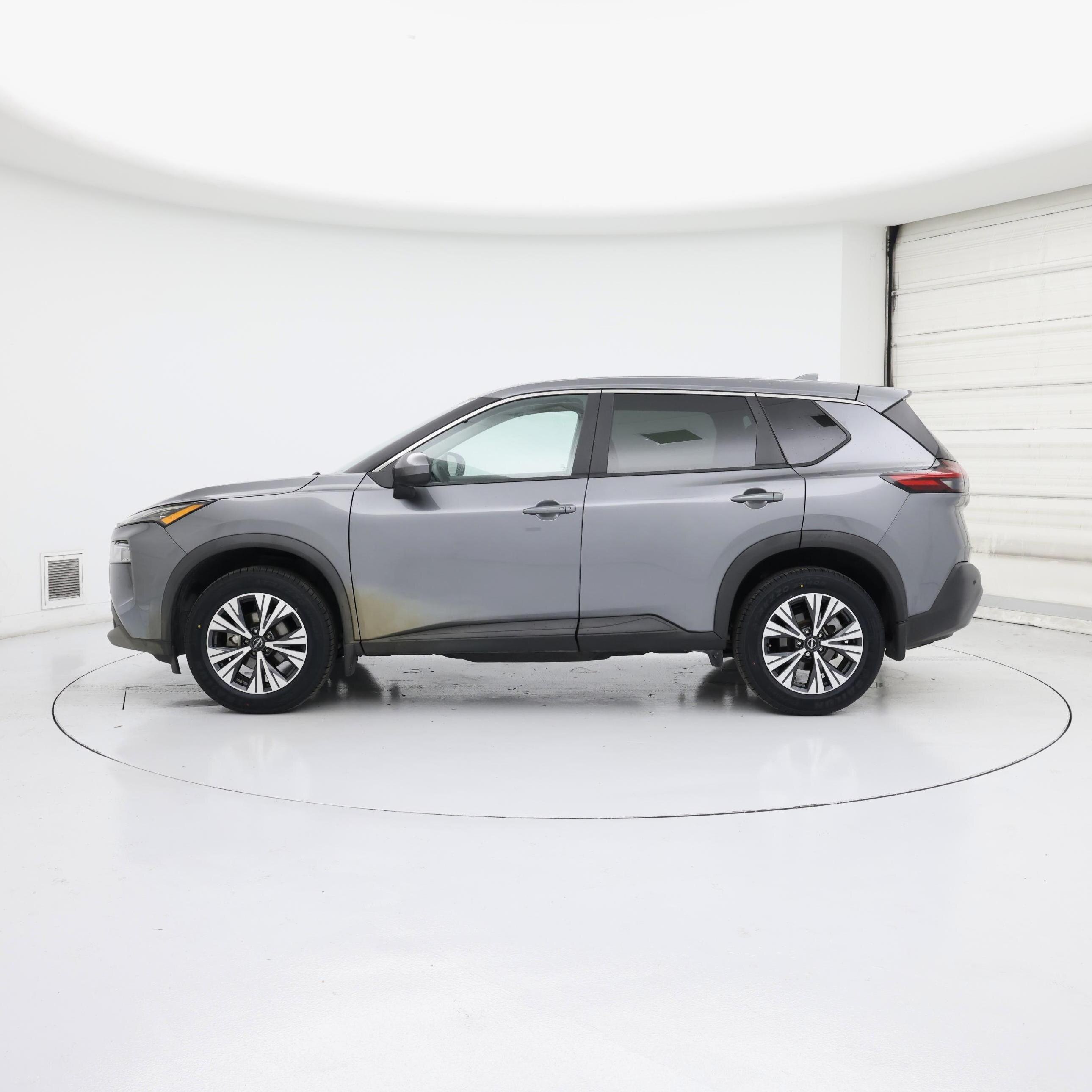 Thumbnail: 2023 Nissan Rogue - 3