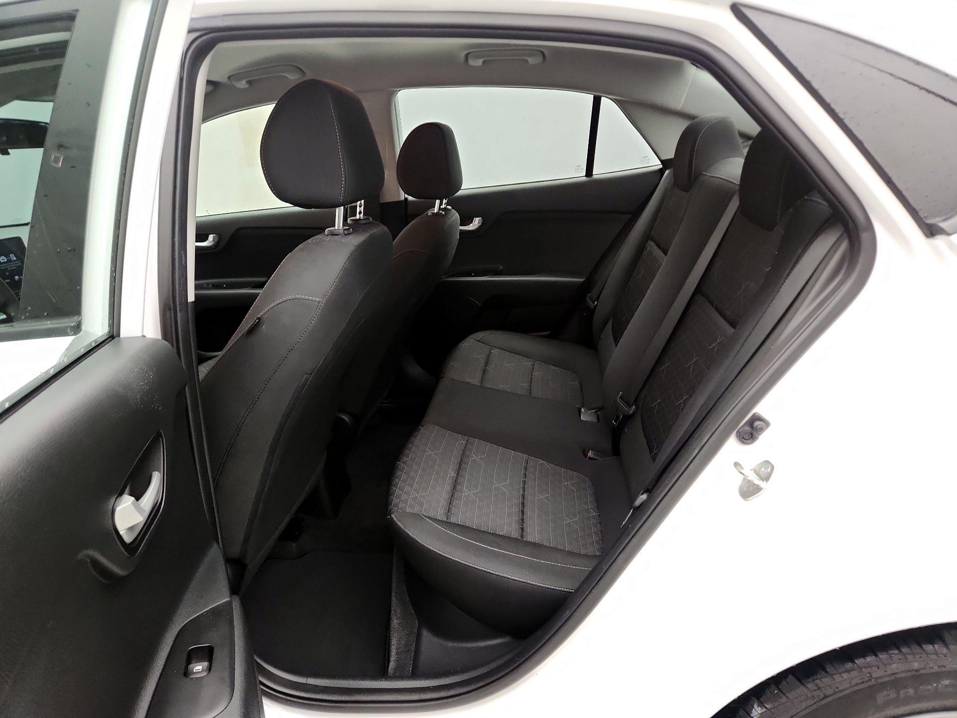 Thumbnail: 2023 Kia Rio - 19