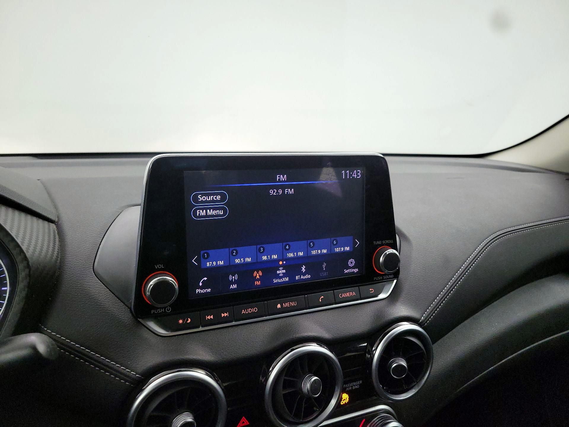 Thumbnail: 2020 Nissan Sentra - 15