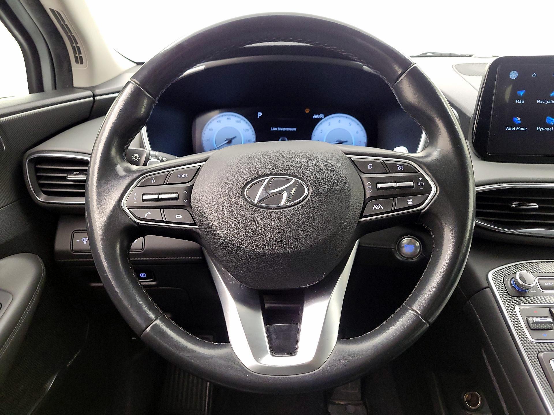 Thumbnail: 2023 Hyundai Santa Fe - 10