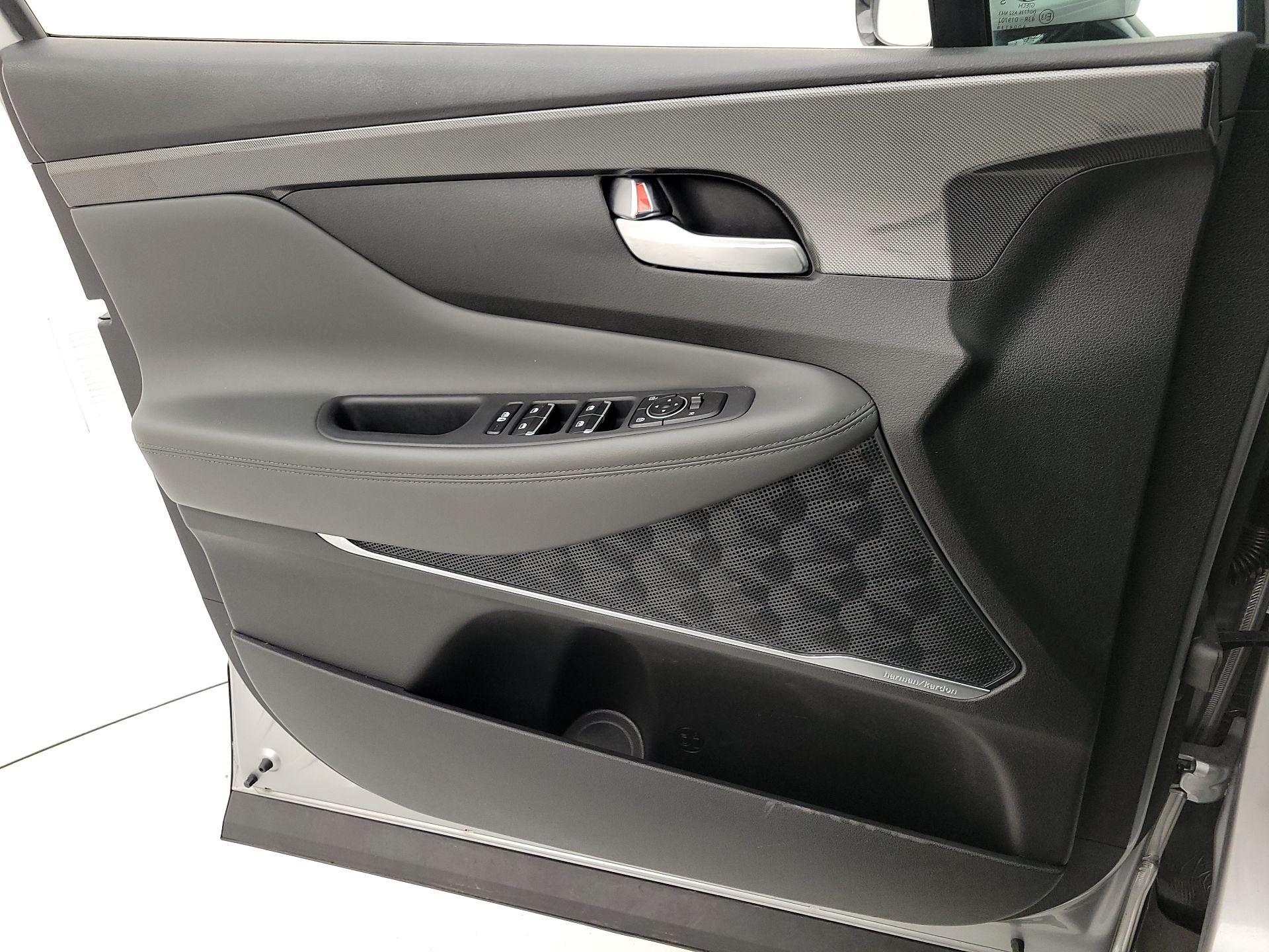 Thumbnail: 2023 Hyundai Santa Fe - 12