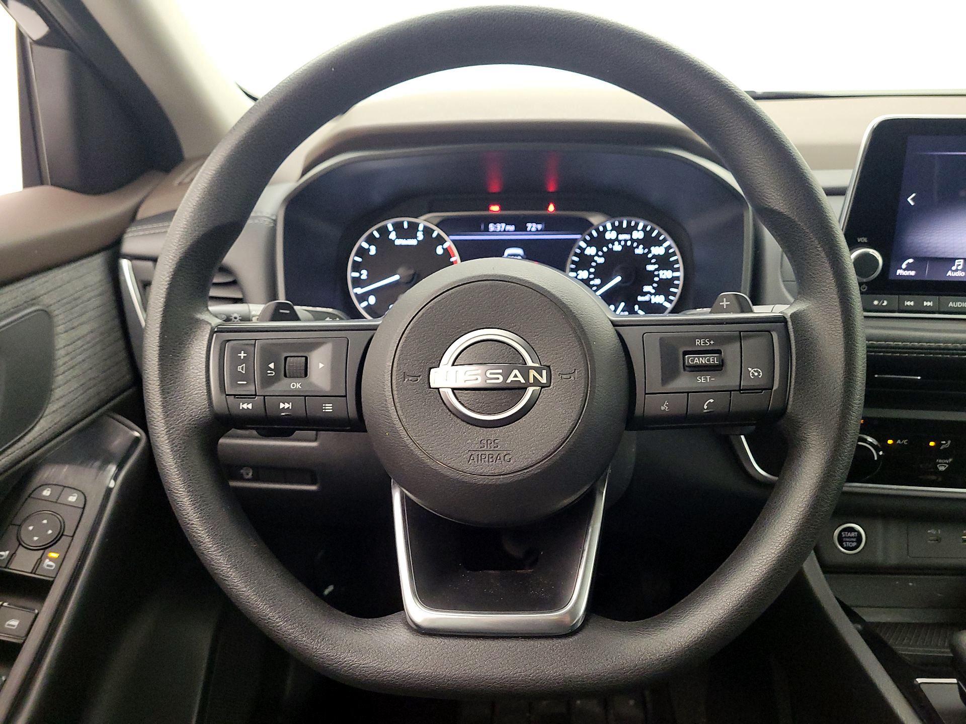 Thumbnail: 2023 Nissan Rogue - 10