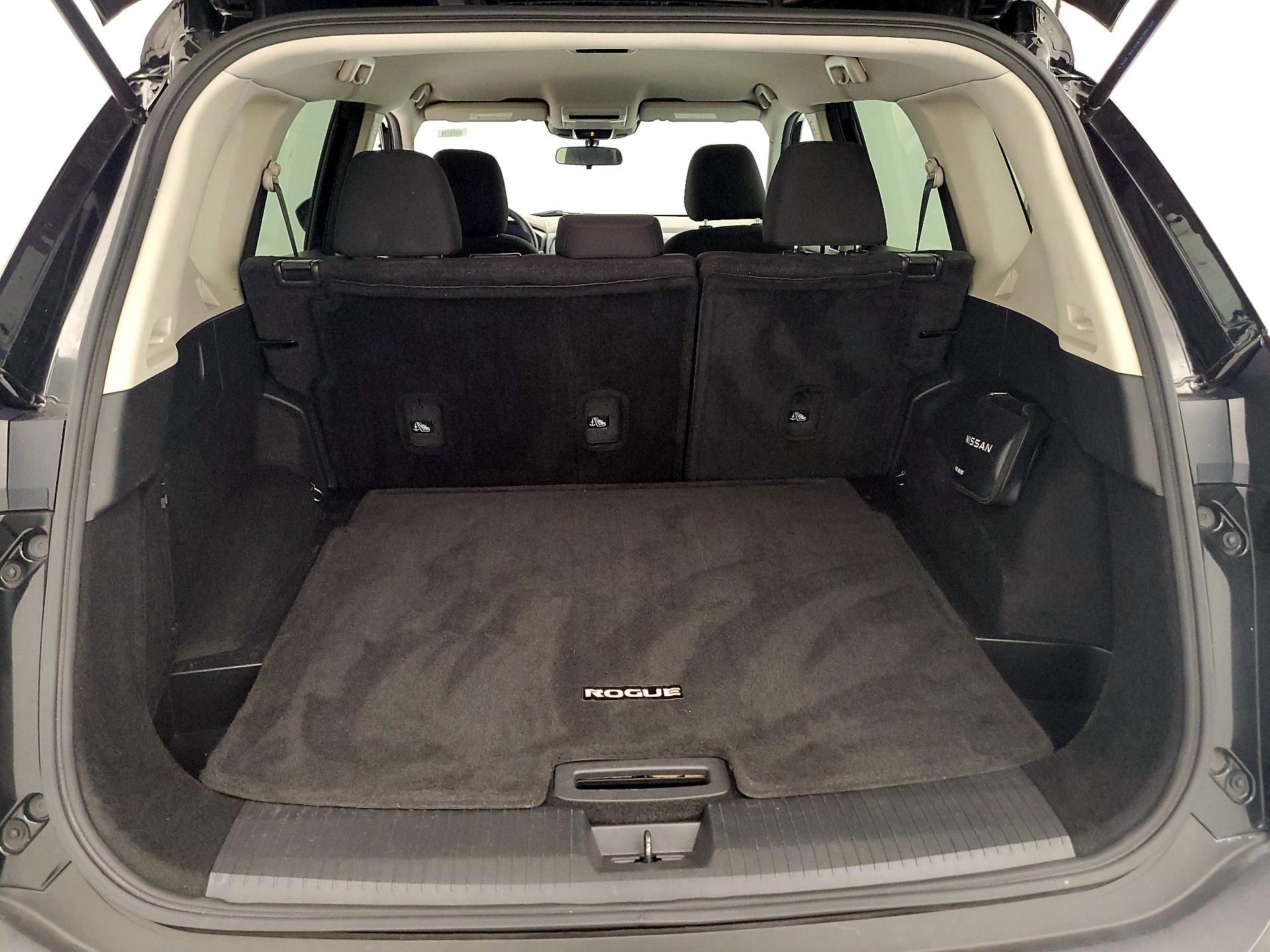 Thumbnail: 2023 Nissan Rogue - 20