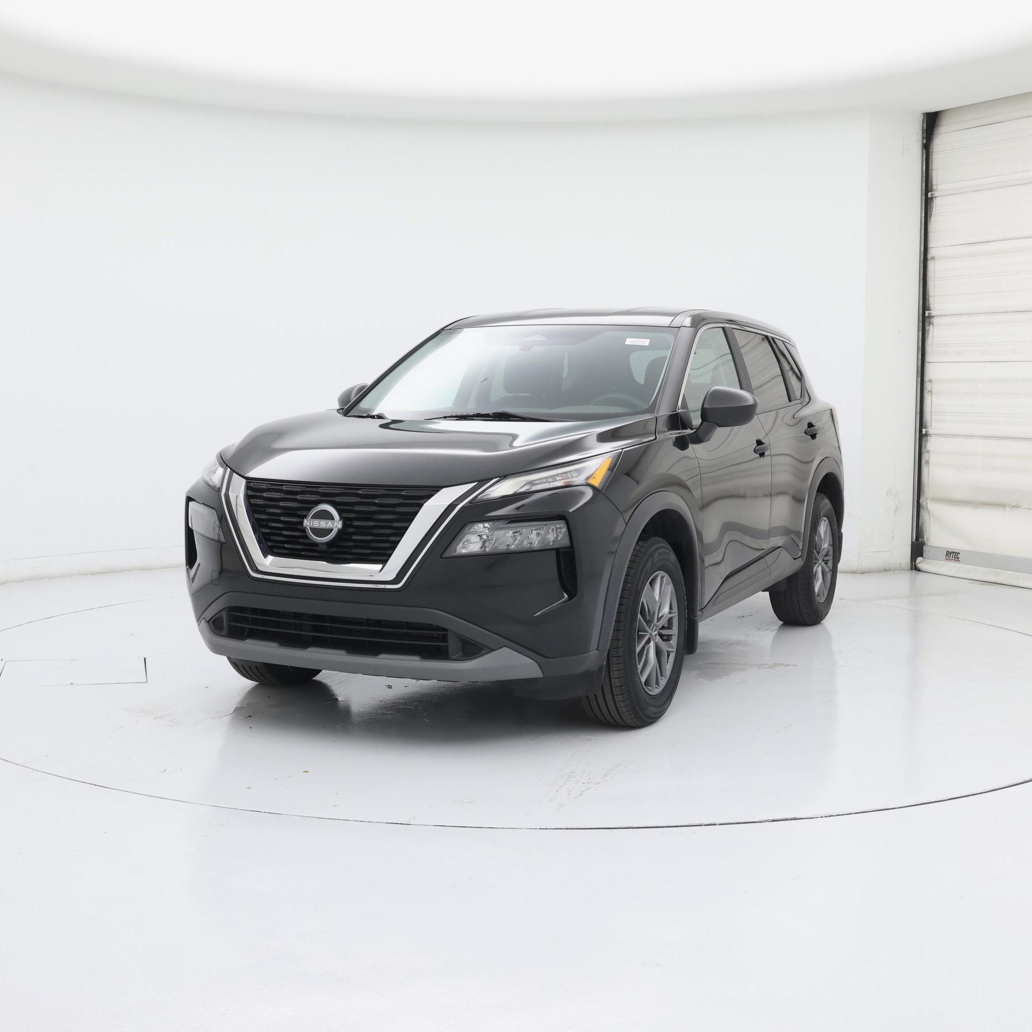 Thumbnail: 2023 Nissan Rogue - 4