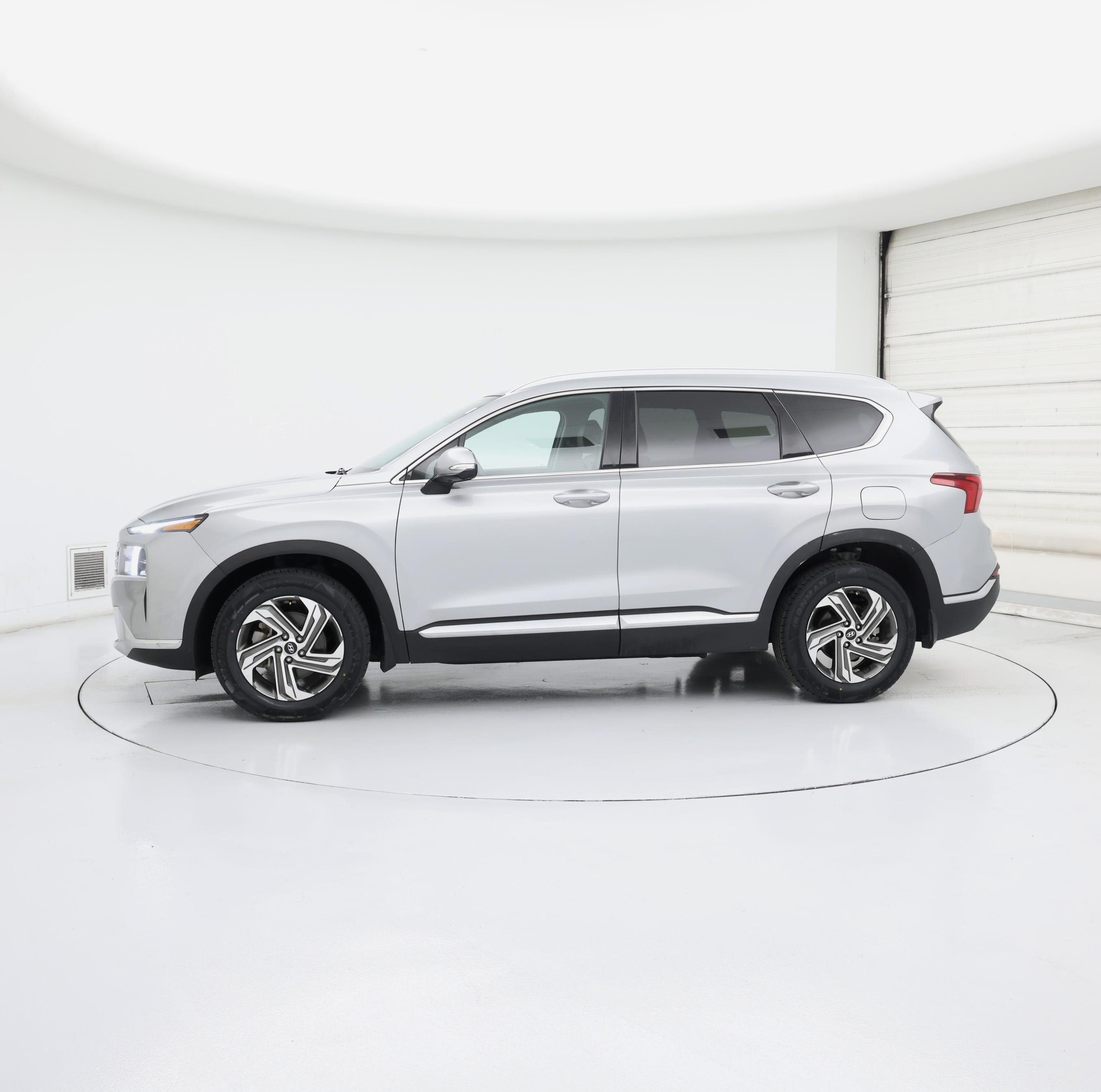 Thumbnail: 2023 Hyundai Santa Fe - 3