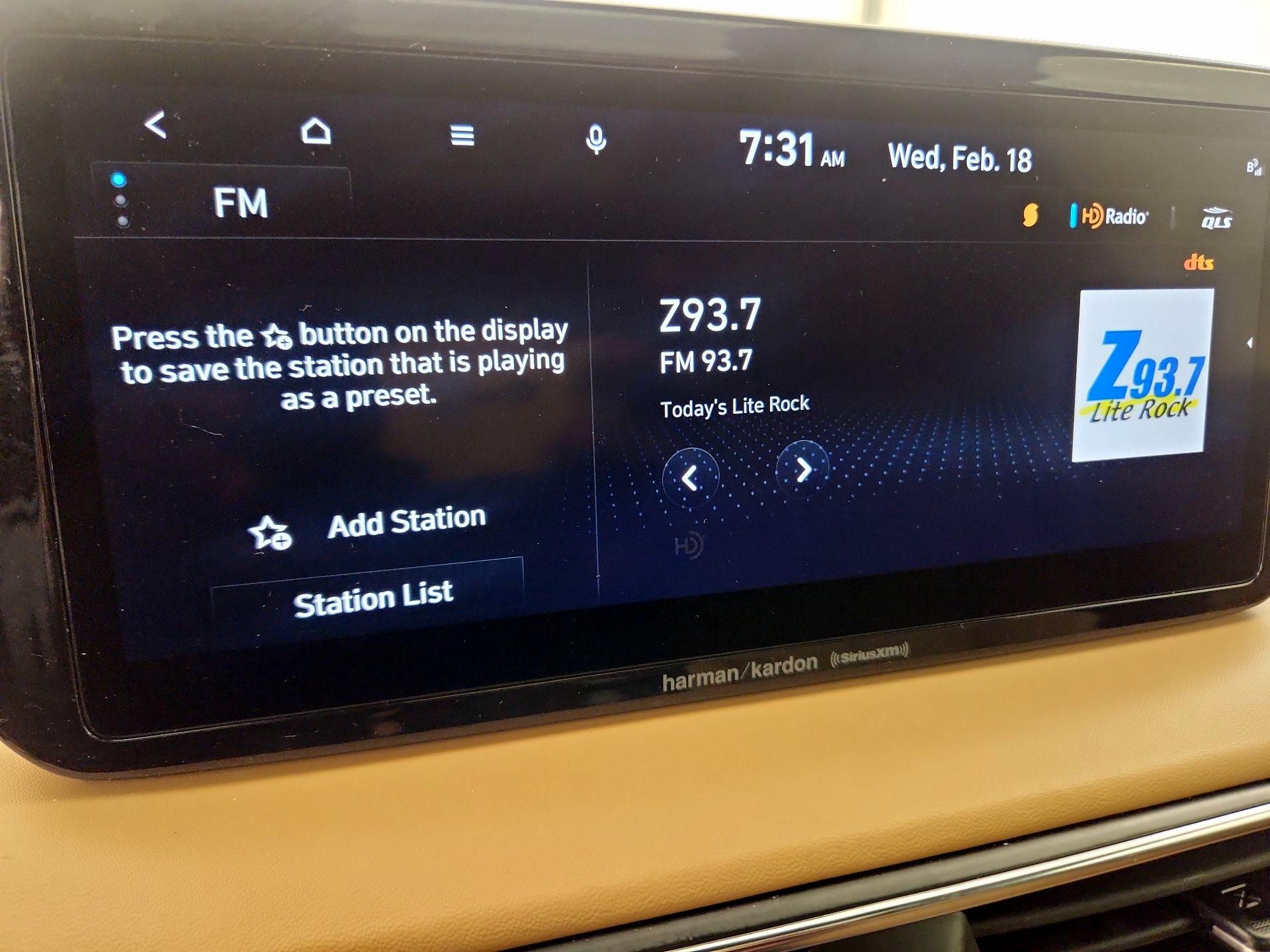 Thumbnail: 2023 Hyundai Santa Fe - 16