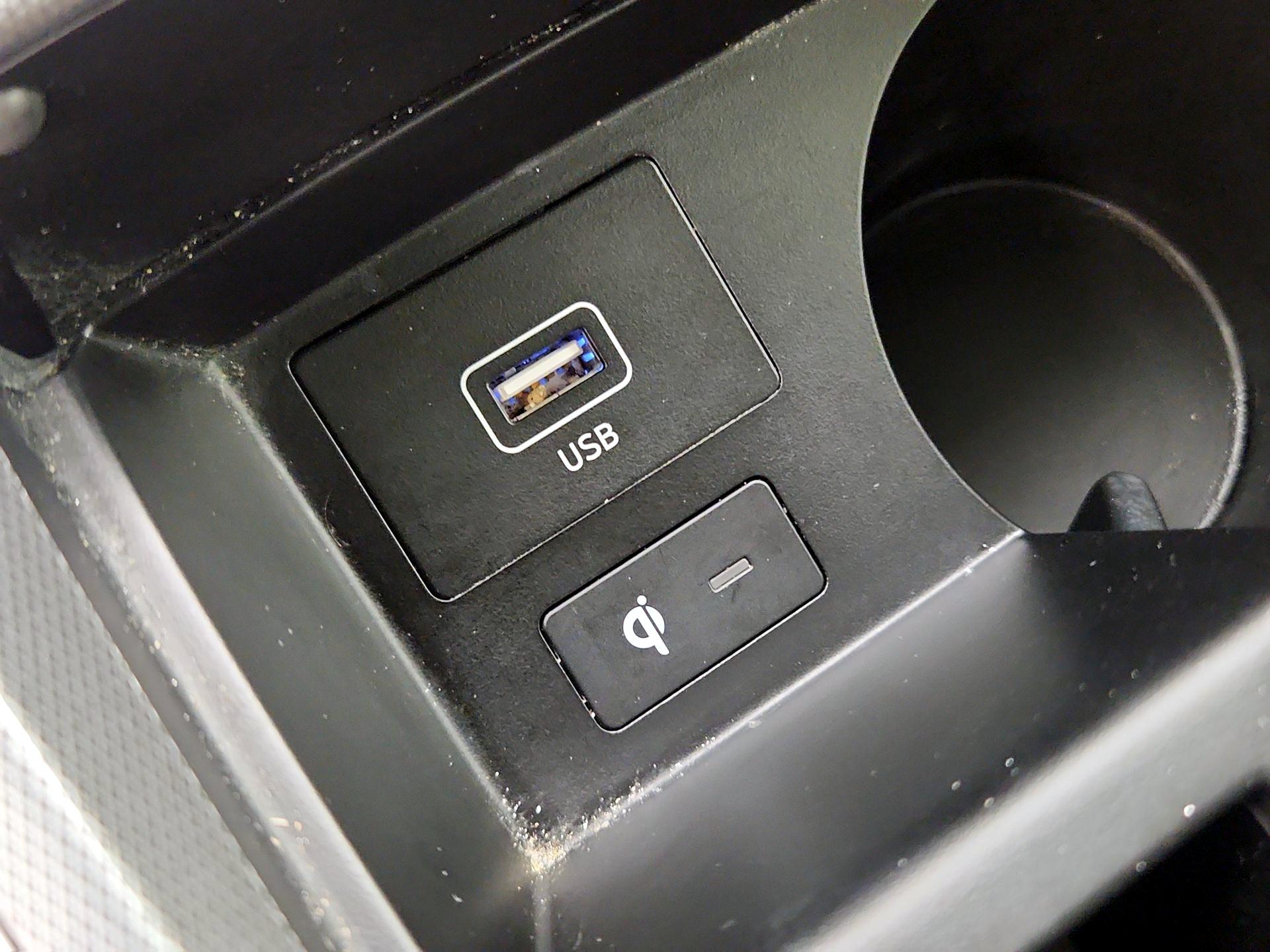 Thumbnail: 2023 Hyundai Santa Fe - 19