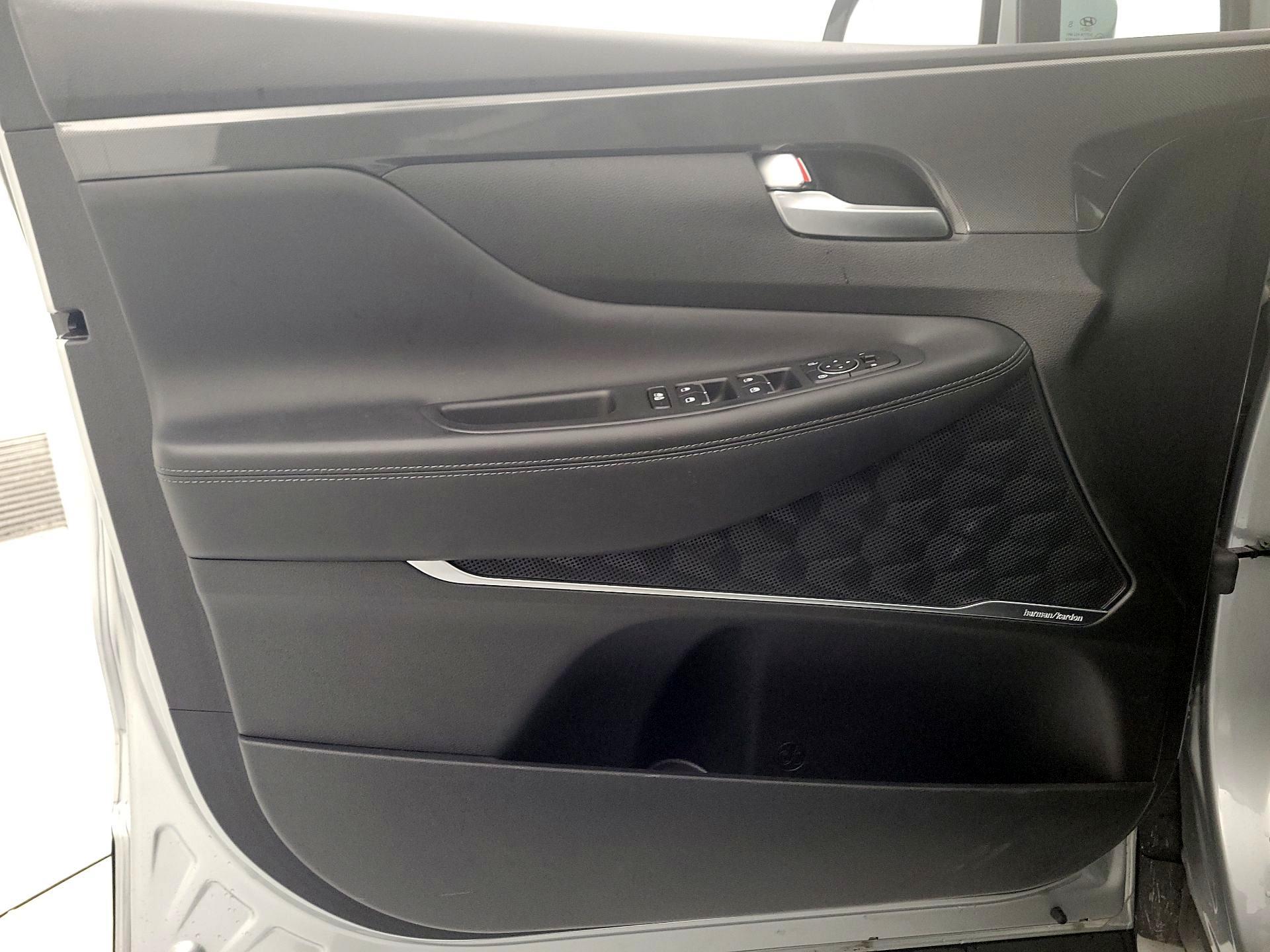 Thumbnail: 2023 Hyundai Santa Fe - 12