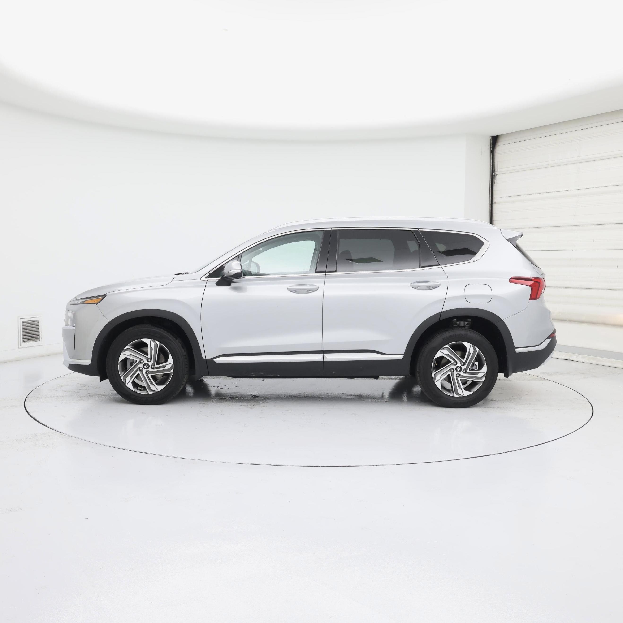 Thumbnail: 2023 Hyundai Santa Fe - 3