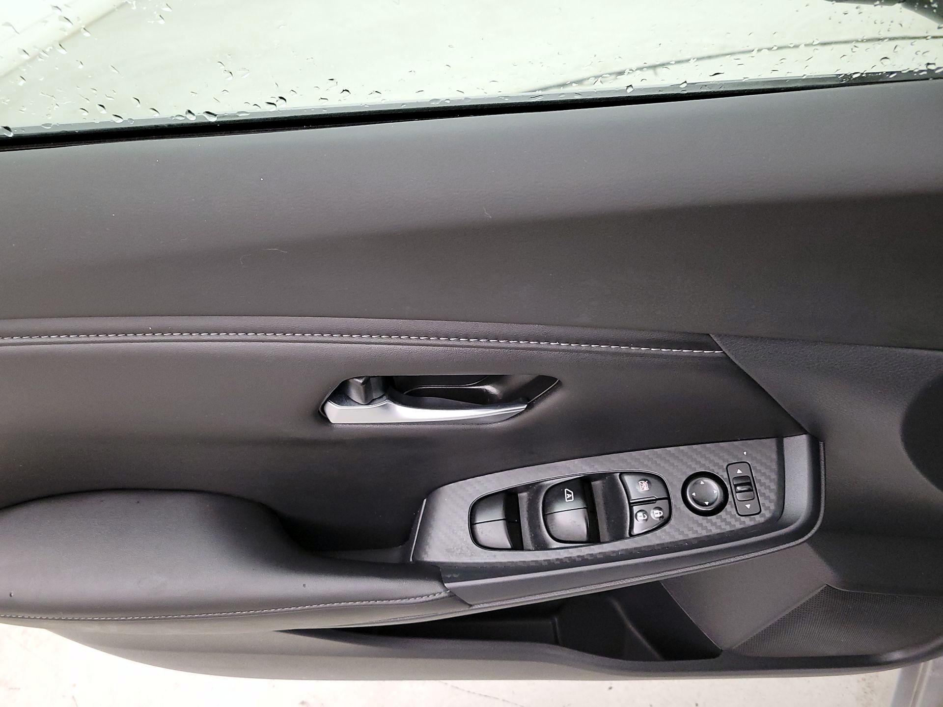 Thumbnail: 2023 Nissan Sentra - 12