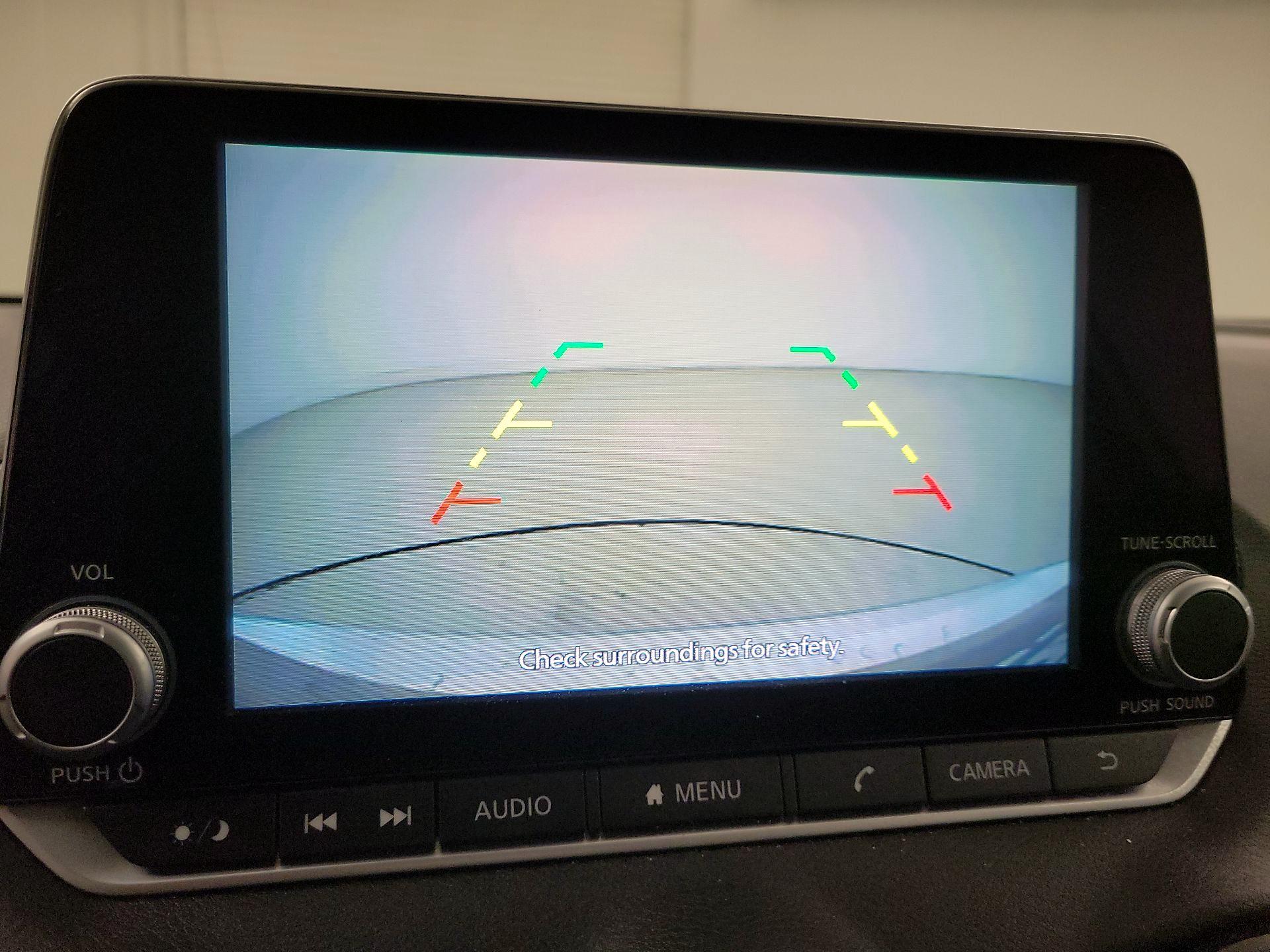 Thumbnail: 2023 Nissan Sentra - 14