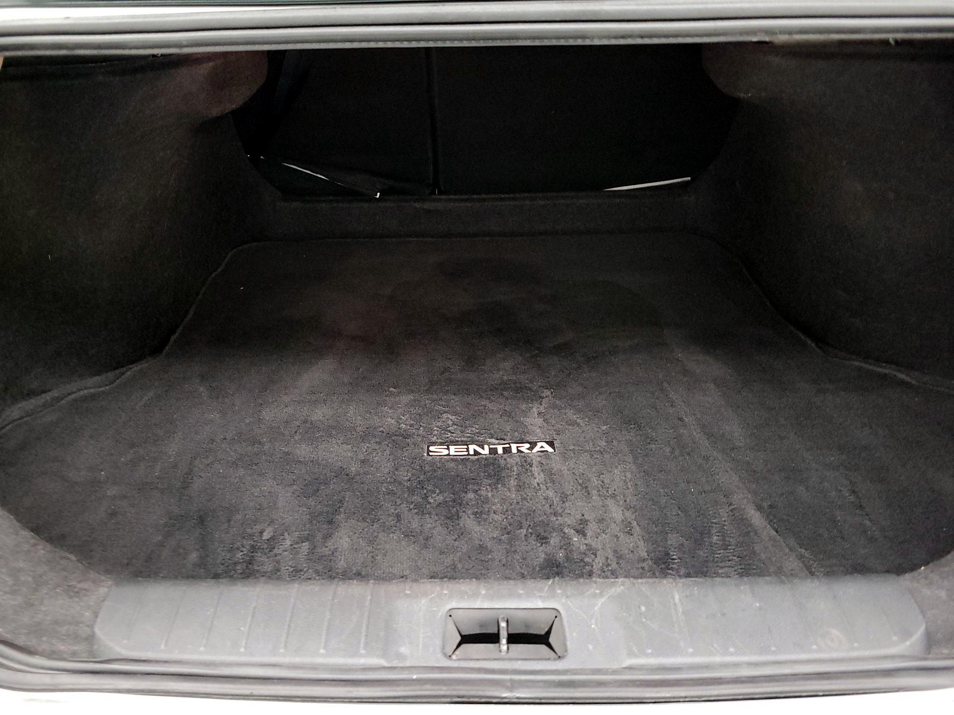 Thumbnail: 2023 Nissan Sentra - 20