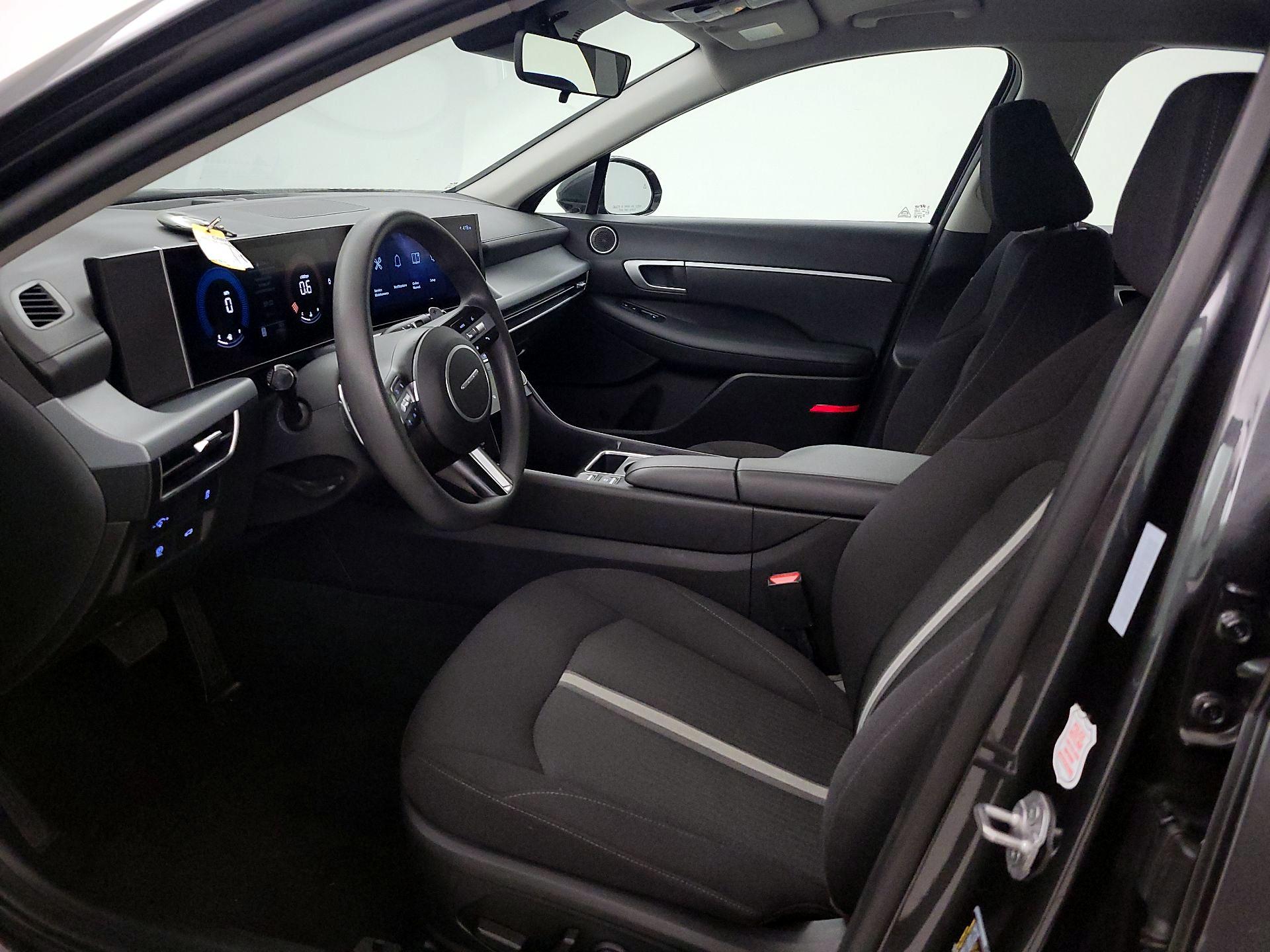 Thumbnail: 2025 Hyundai Sonata - 11