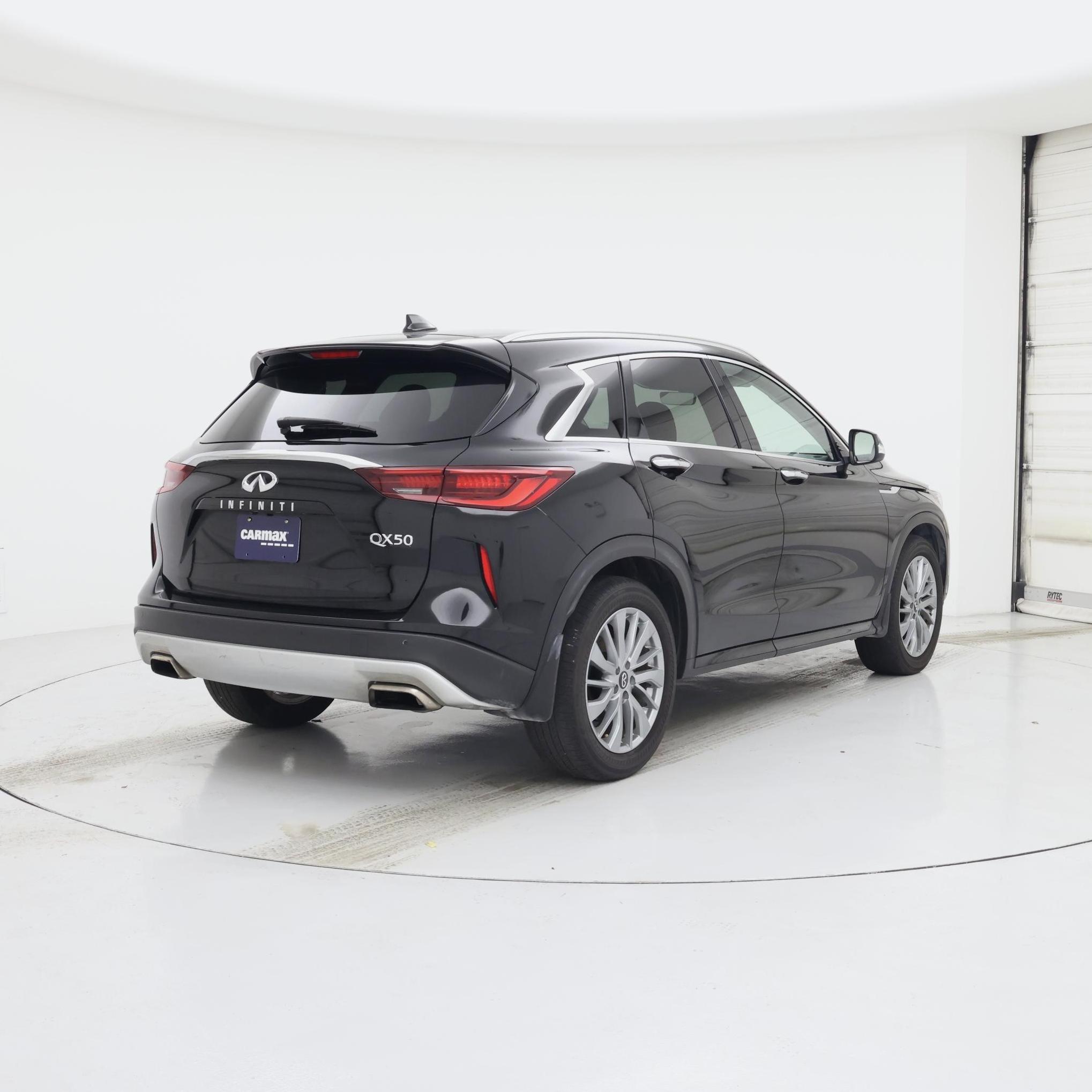 Thumbnail: 2023 INFINITI QX50 - 8