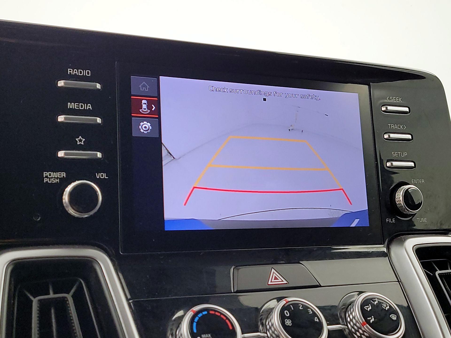 Thumbnail: 2023 Kia Sorento - 14