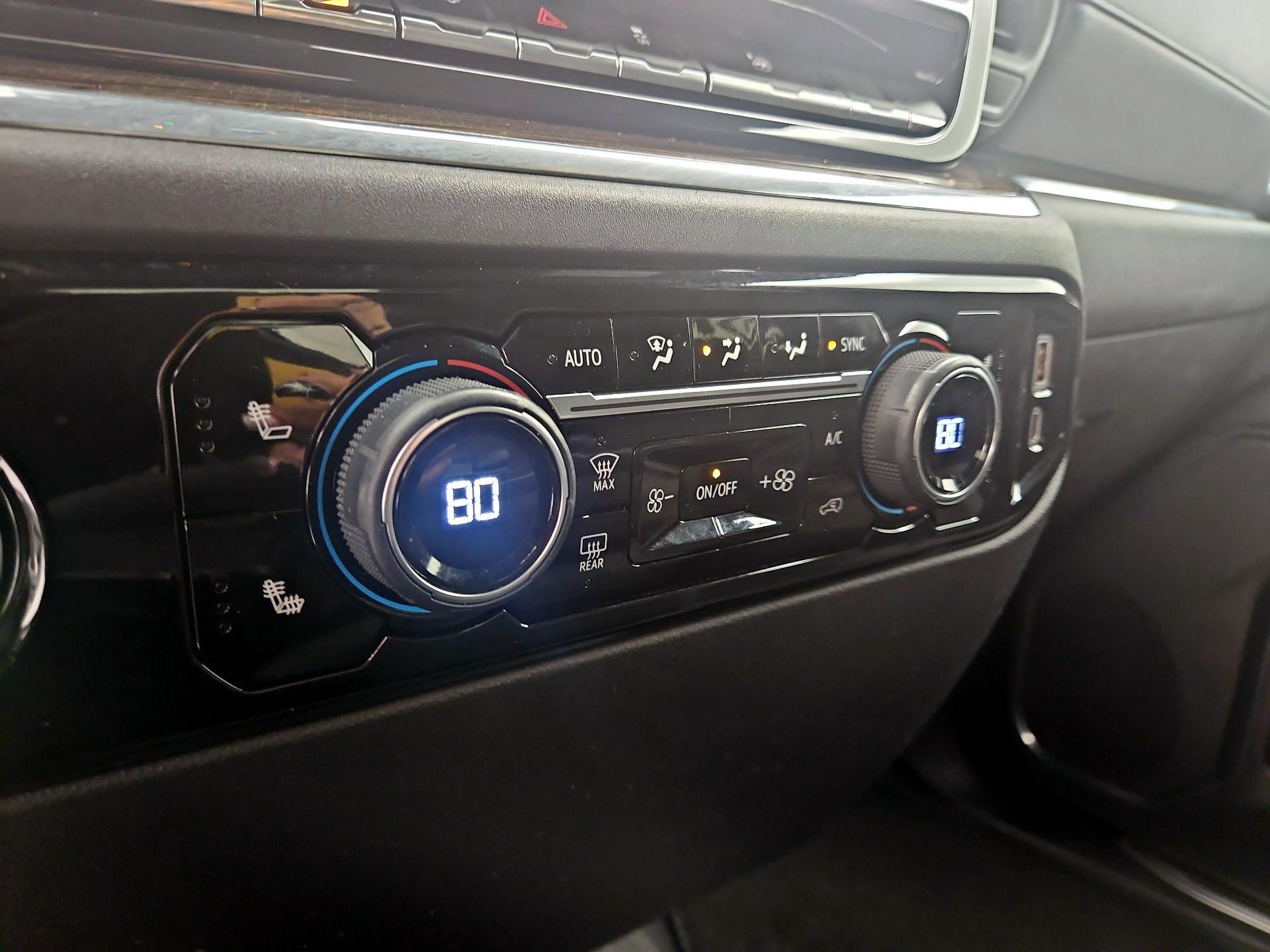 Thumbnail: 2023 Chevrolet Silverado 1500 - 16