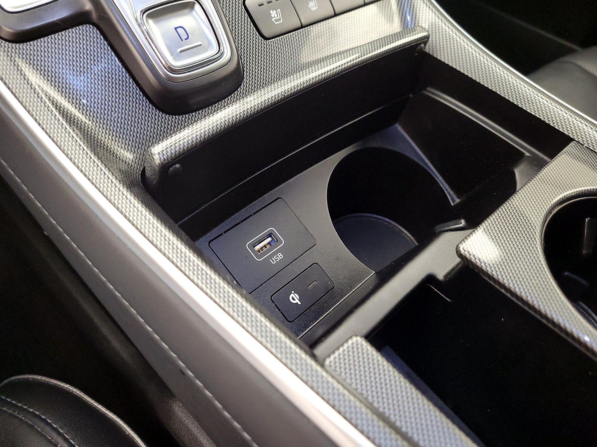 Thumbnail: 2023 Hyundai Santa Fe - 18