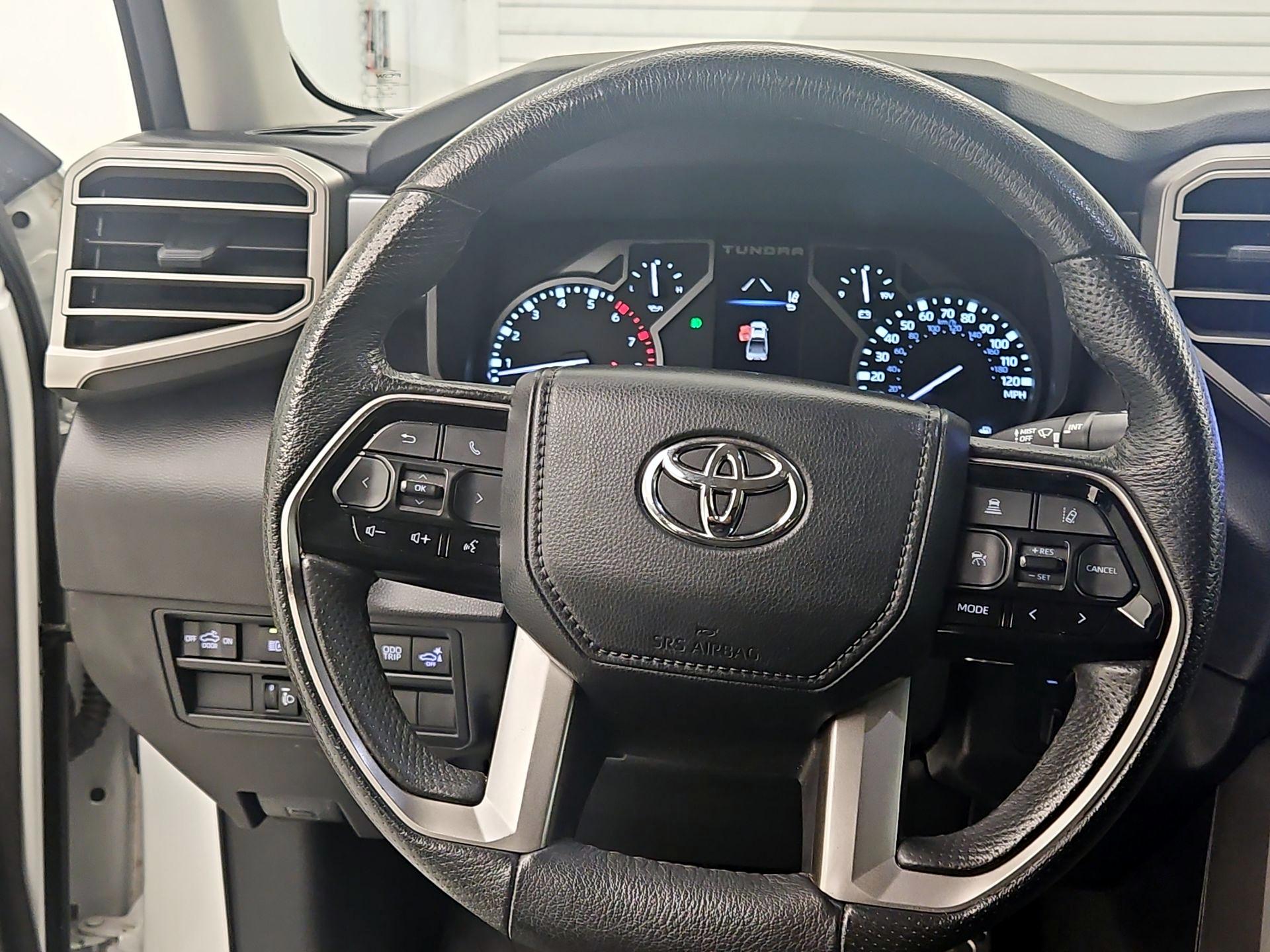 Thumbnail: 2023 Toyota Tundra - 10